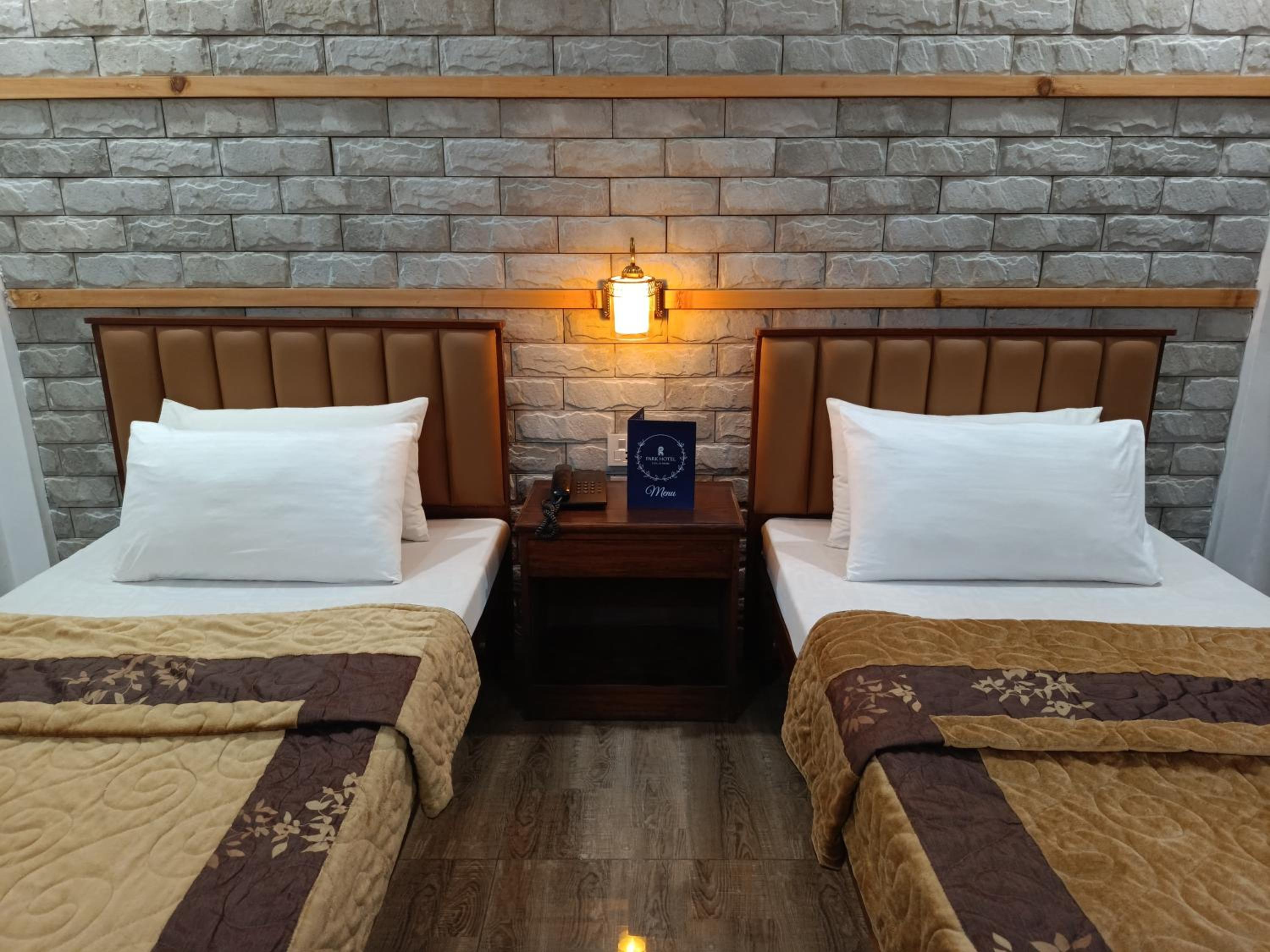 Standard Double or Twin Room photo 2