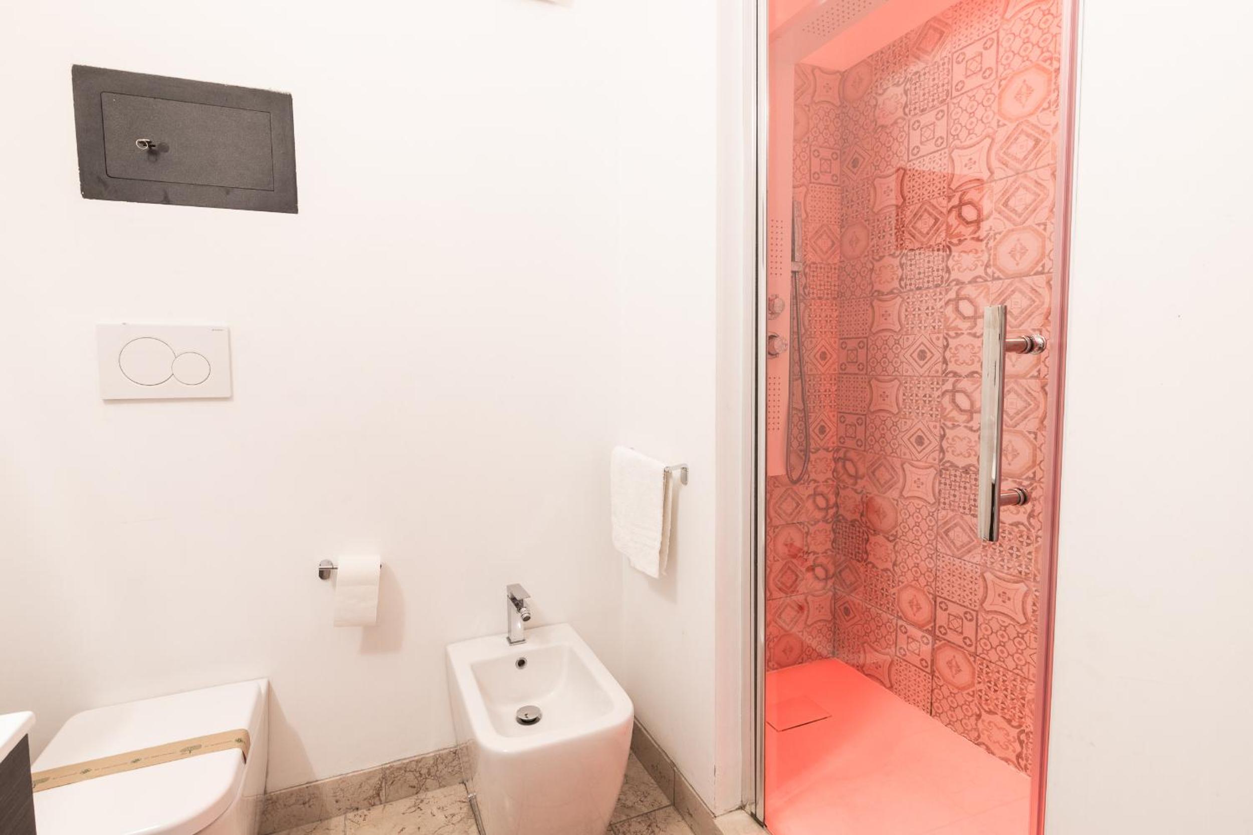 2 Connecting Double Rooms - Photo 13