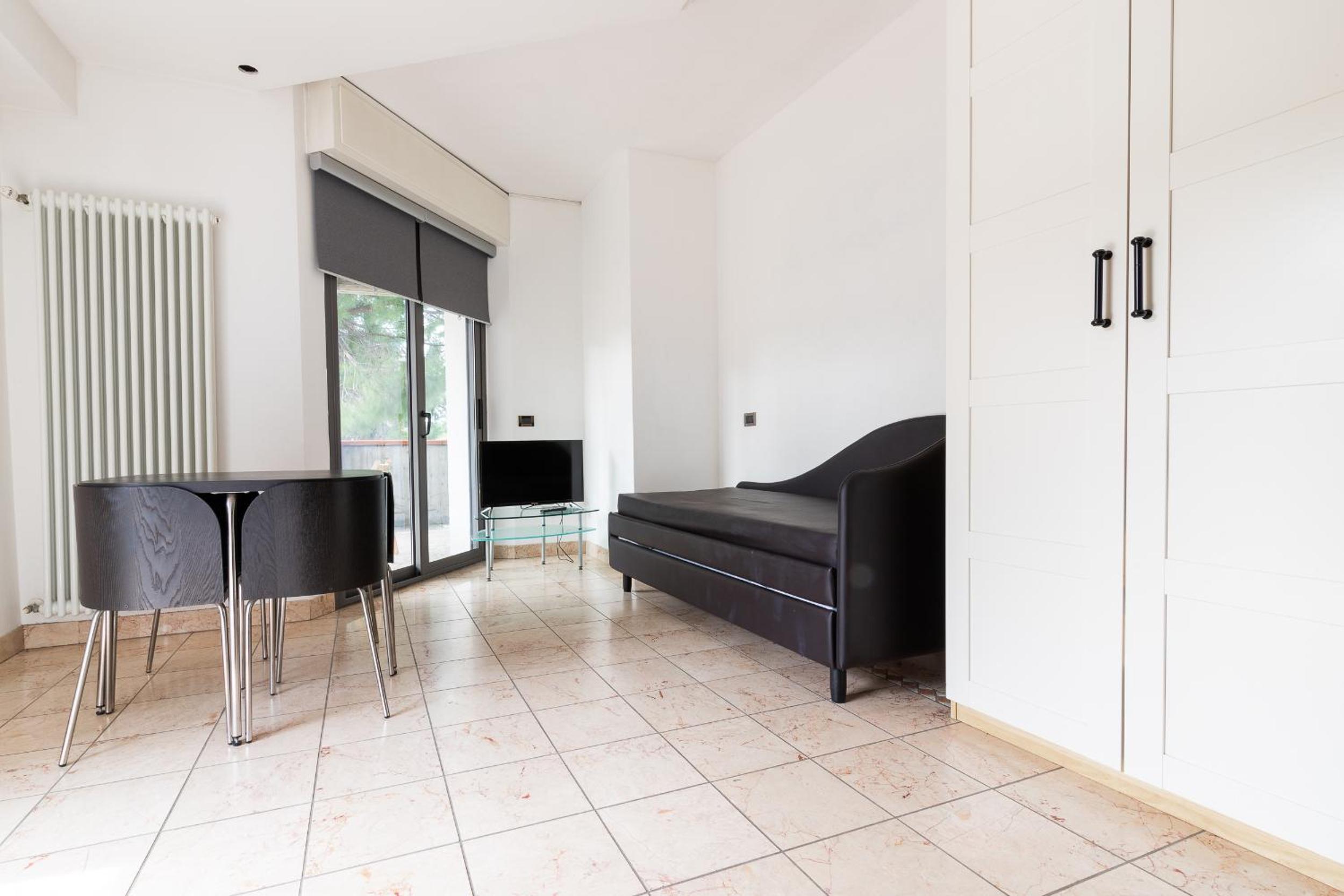 2 Connecting Double Rooms - Photo 18