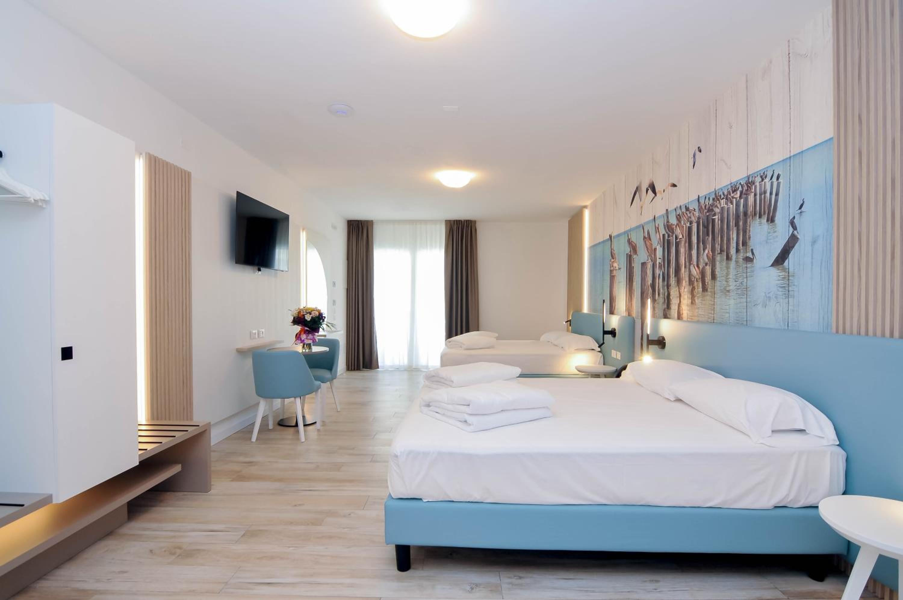 Large Junior Suite with Jacuzzi and Sauna - Annex Building - Photo 46