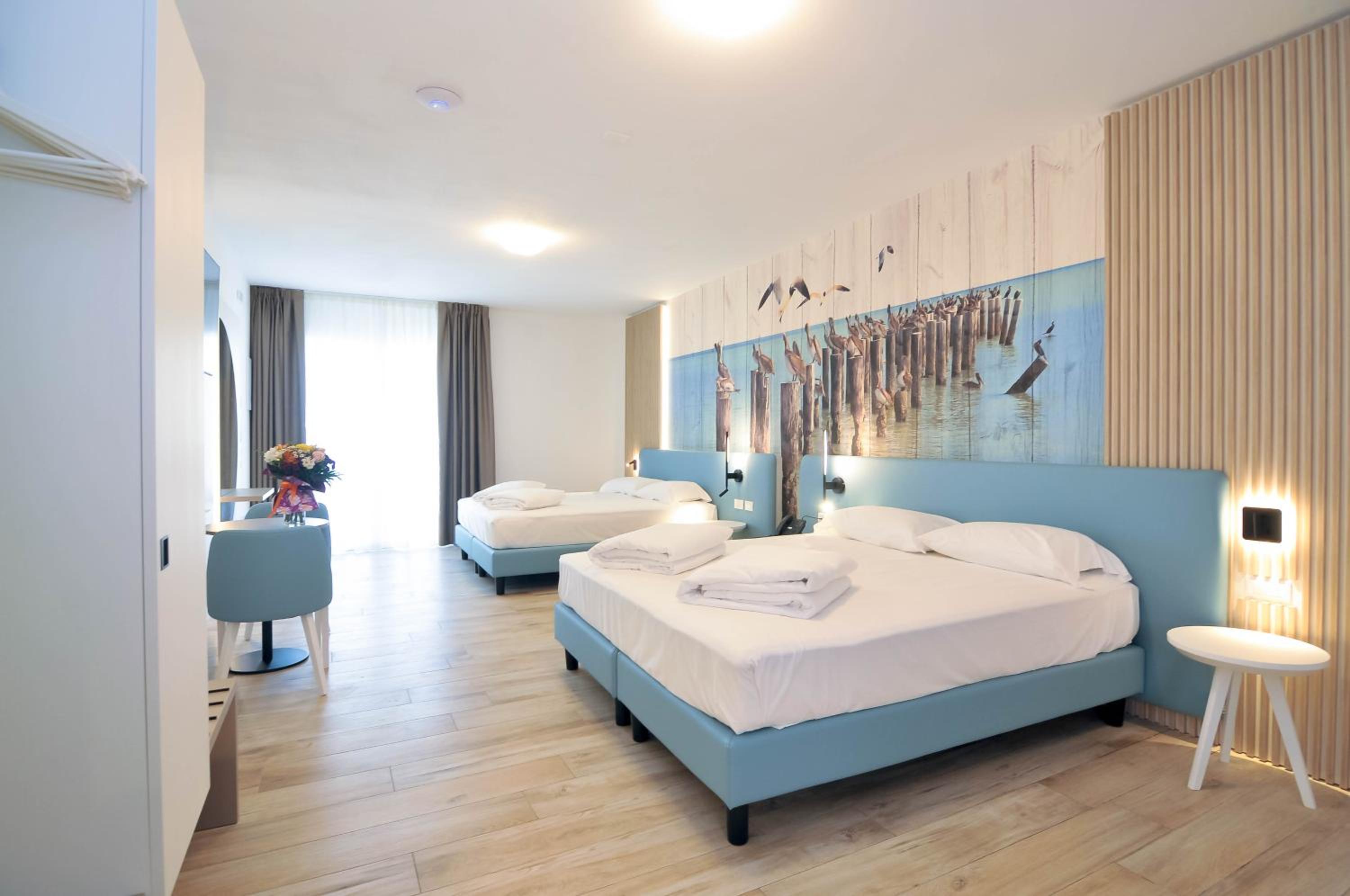 Large Junior Suite with Jacuzzi and Sauna - Annex Building - Photo 11