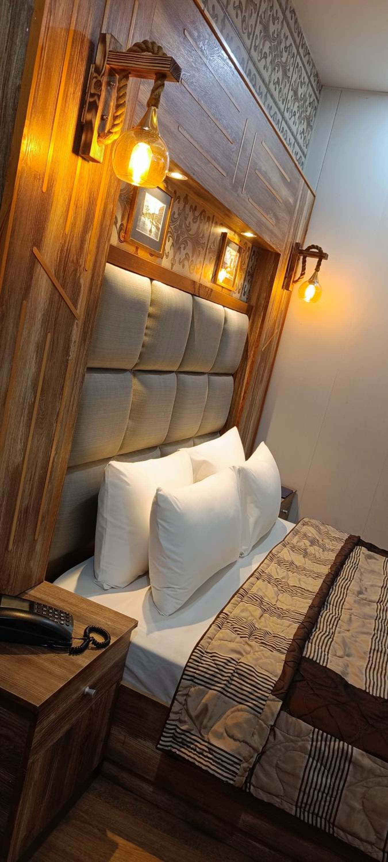 Superior Quadruple Room photo 2
