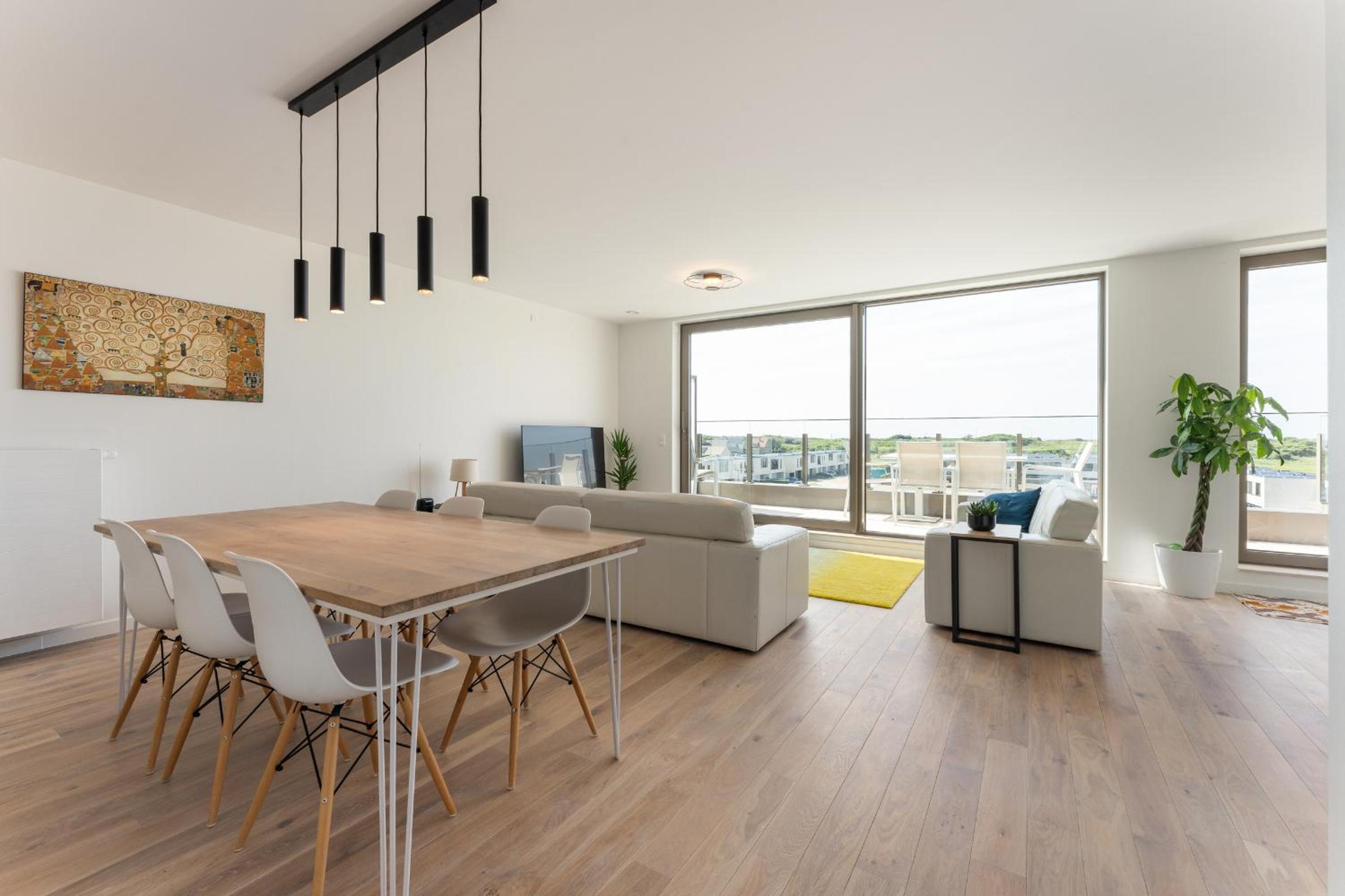 Two-Bedroom Apartment with View photo 1