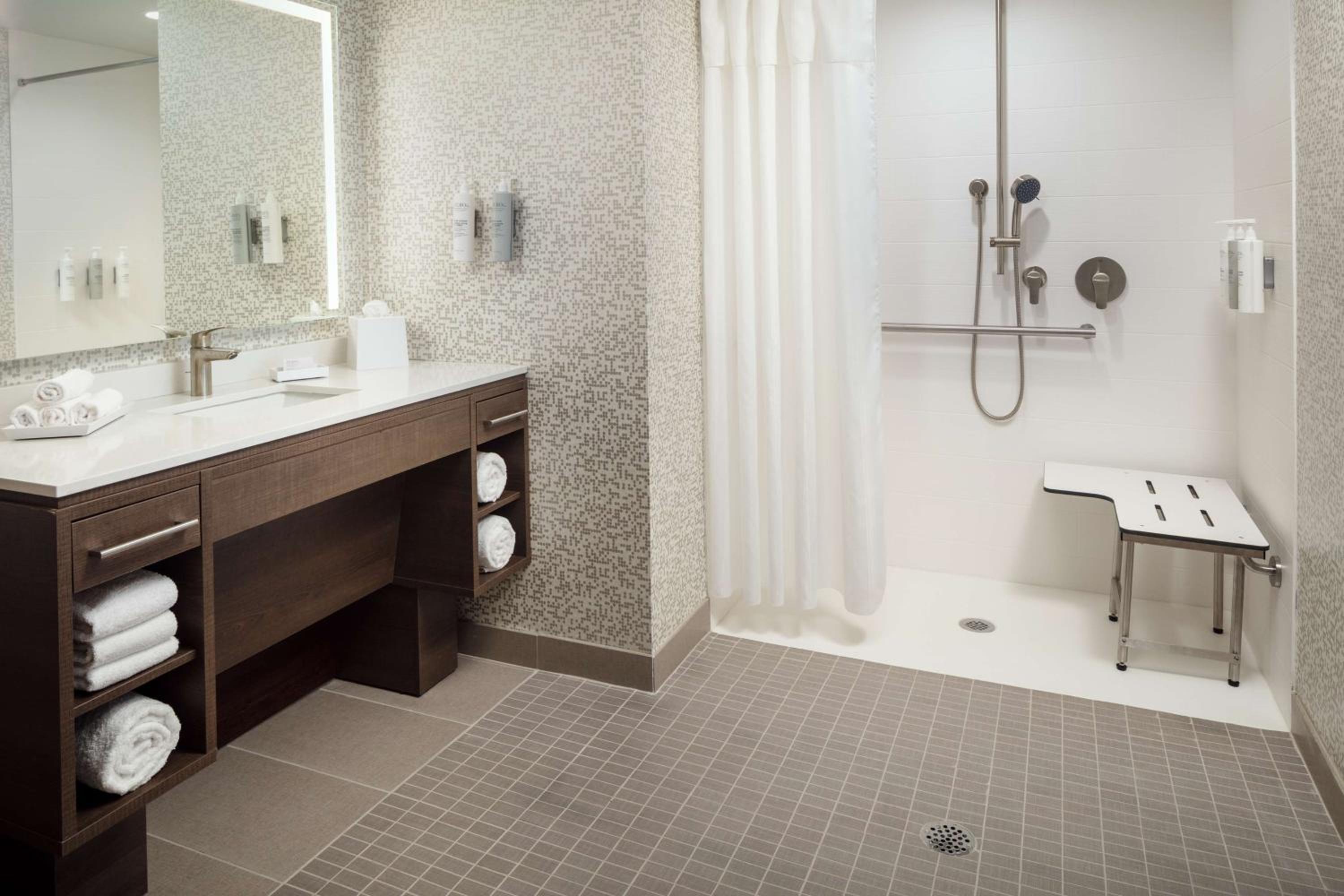 King Suite with Roll-In Shower - Mobility/Hearing Access
