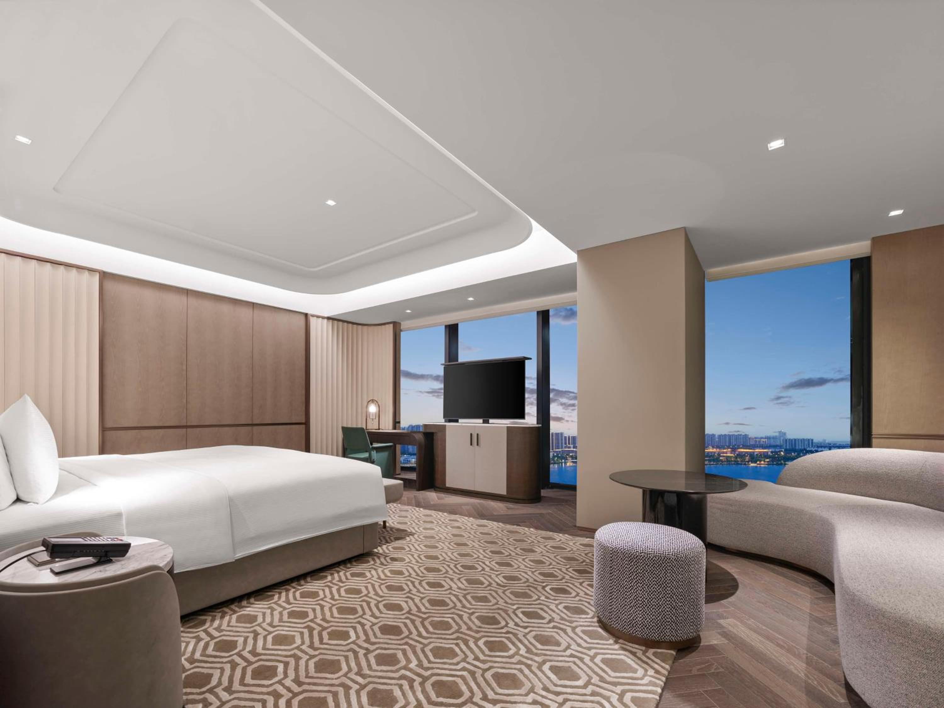 Executive Deluxe King Room