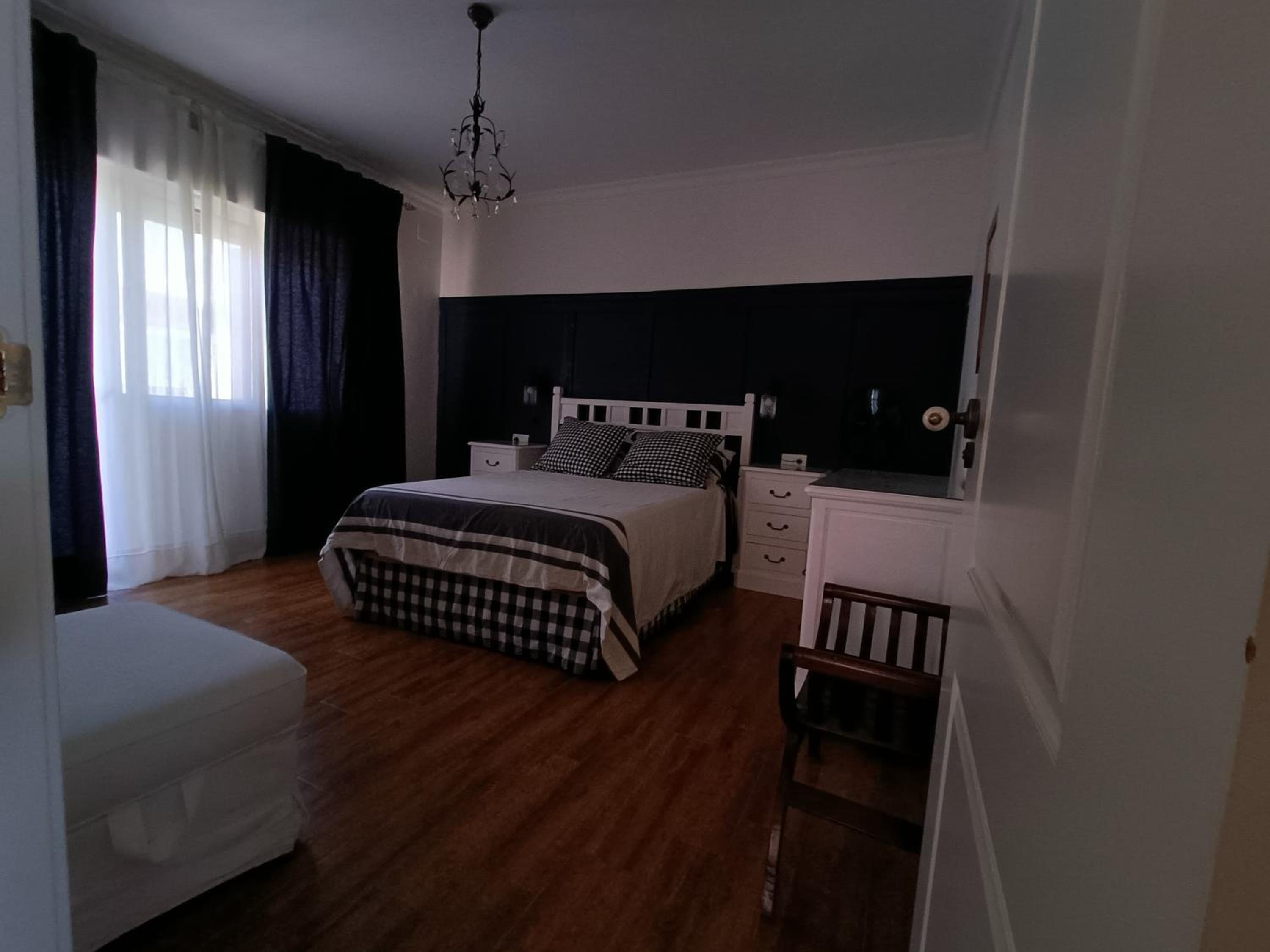 Casa de tres habitaciones