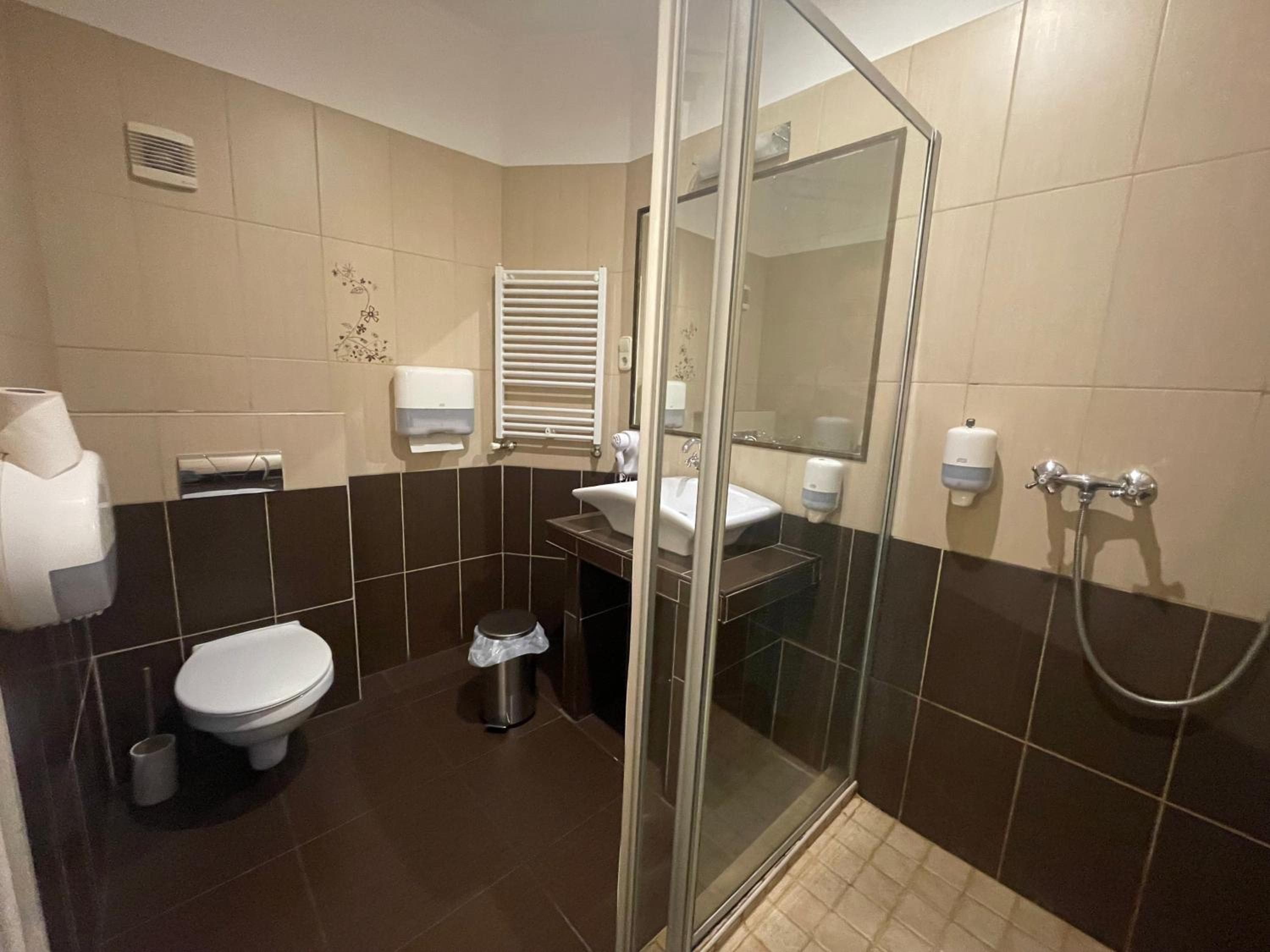 Triple Room - Photo 3