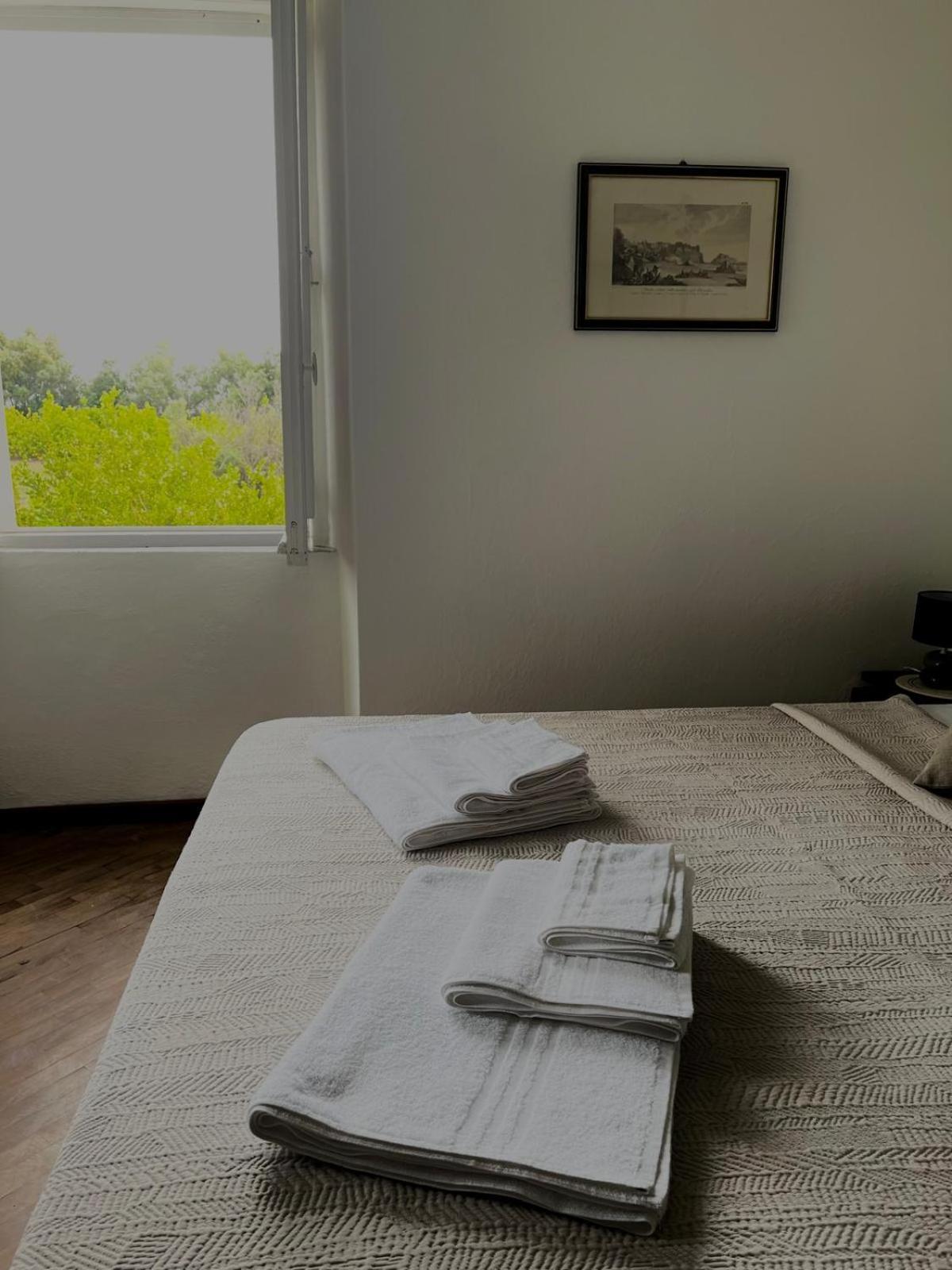Double Room - Photo 18