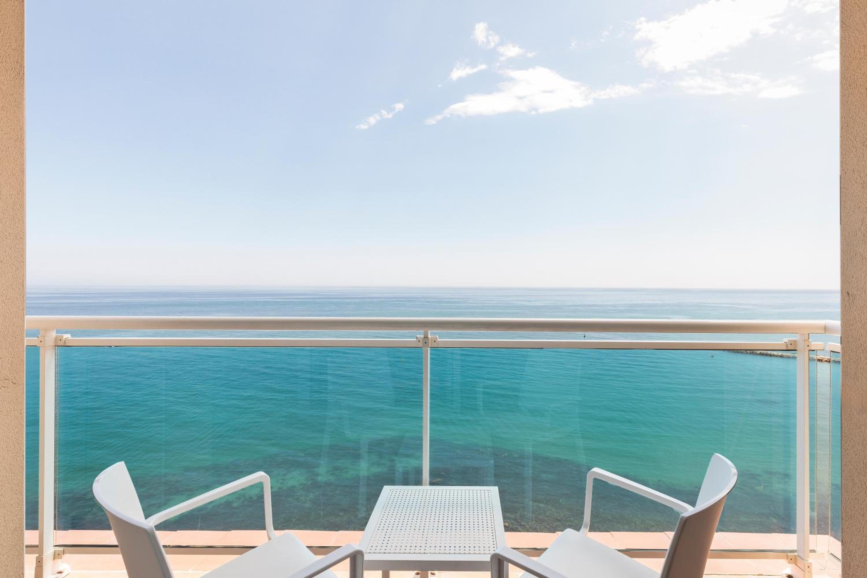 Superior Double or Twin Room with Sea View (2 Adults) - Photo 4
