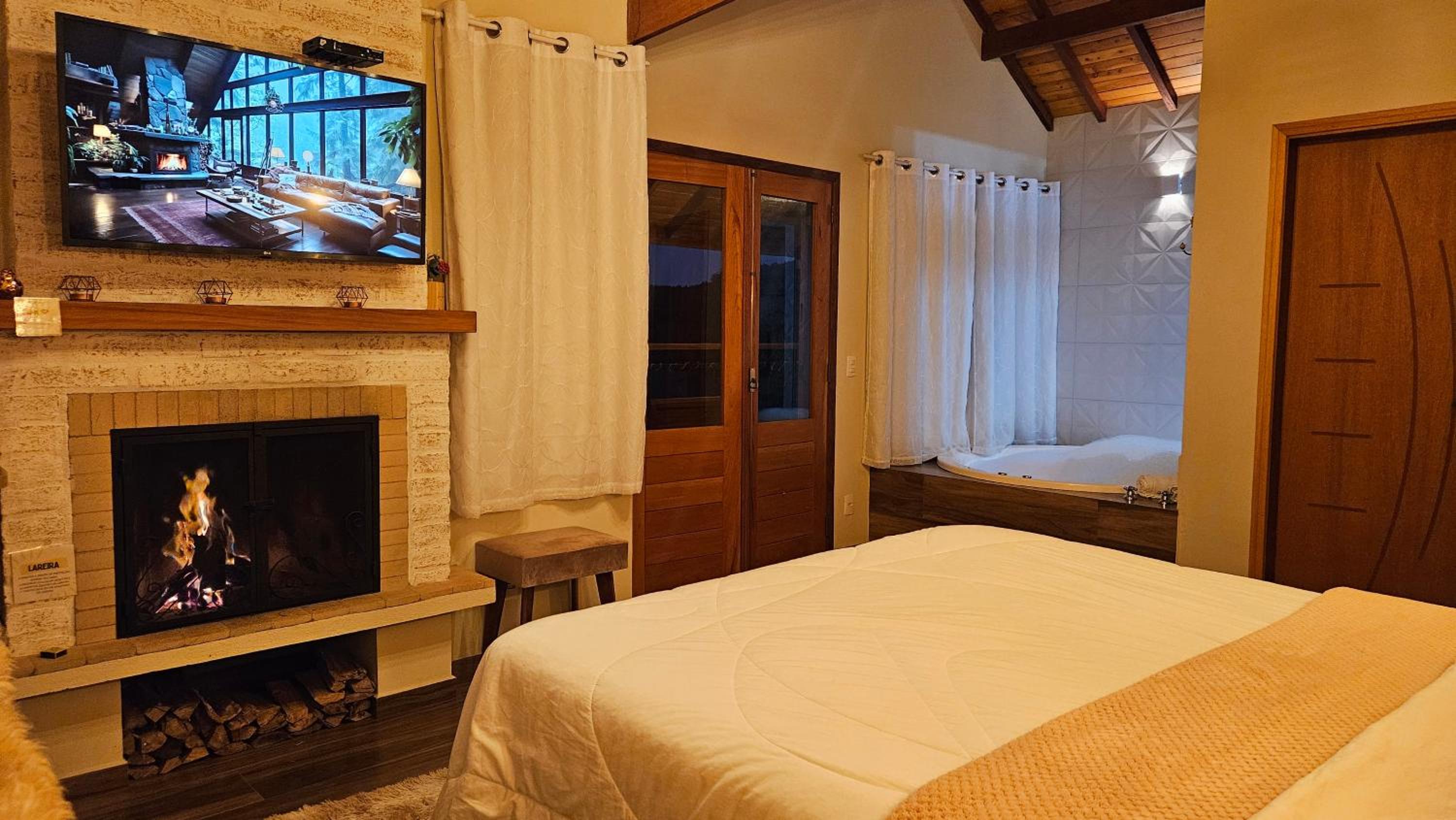 Master Suite with Spa Bath and Balcony - Photo 10
