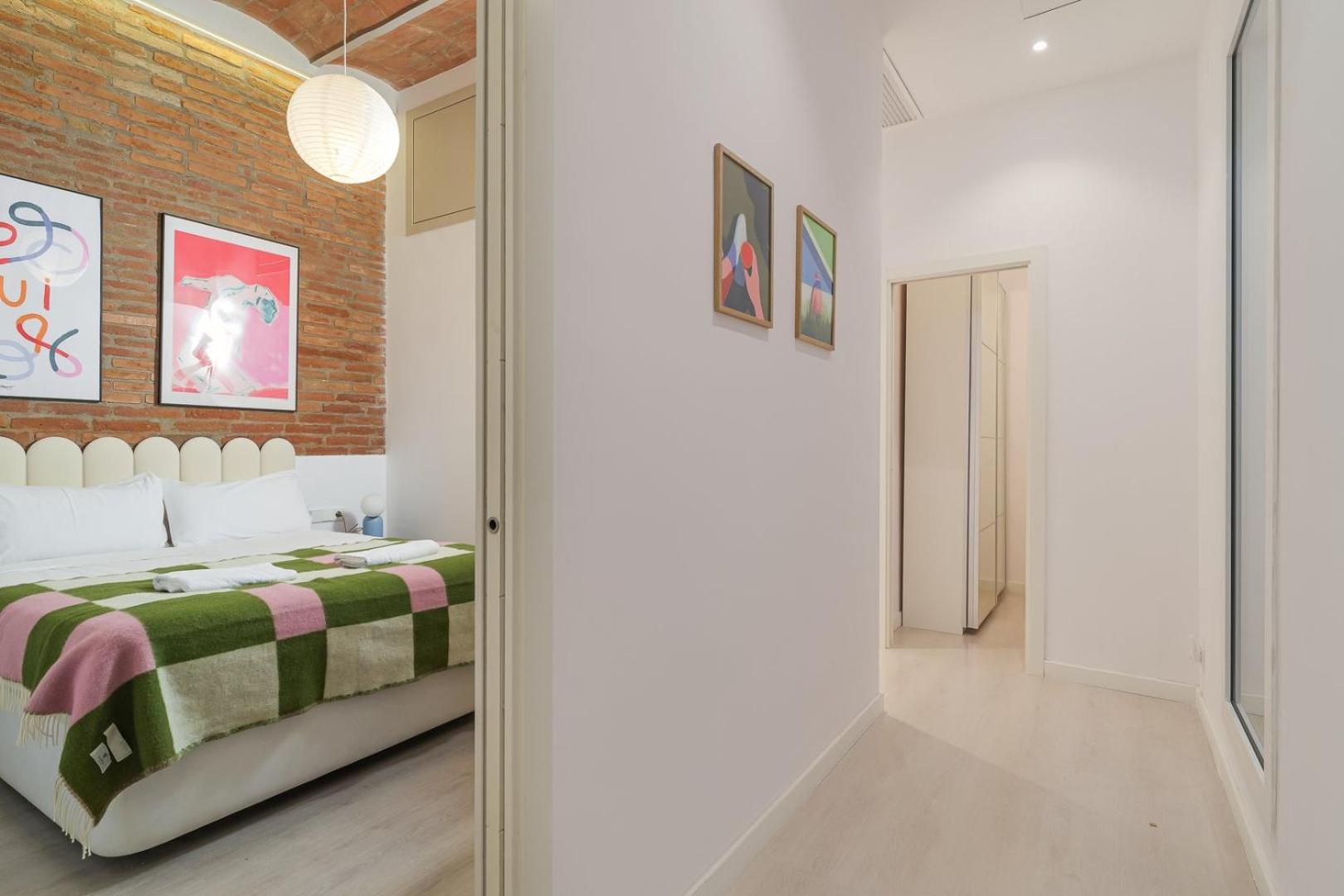 Apartment photo 2