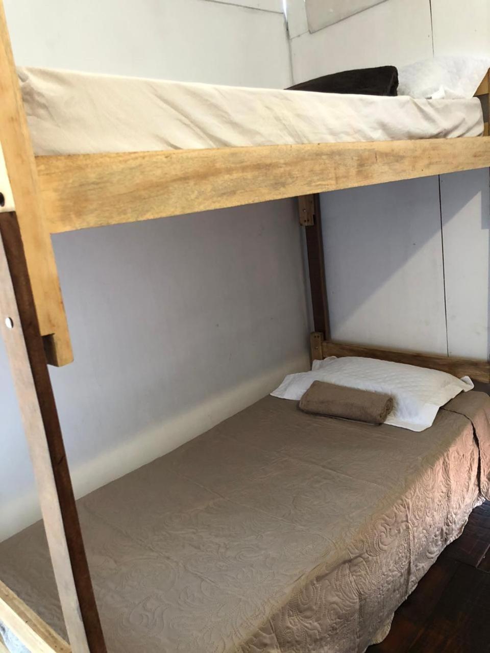 6-Bed Mixed Dormitory Room photo 2