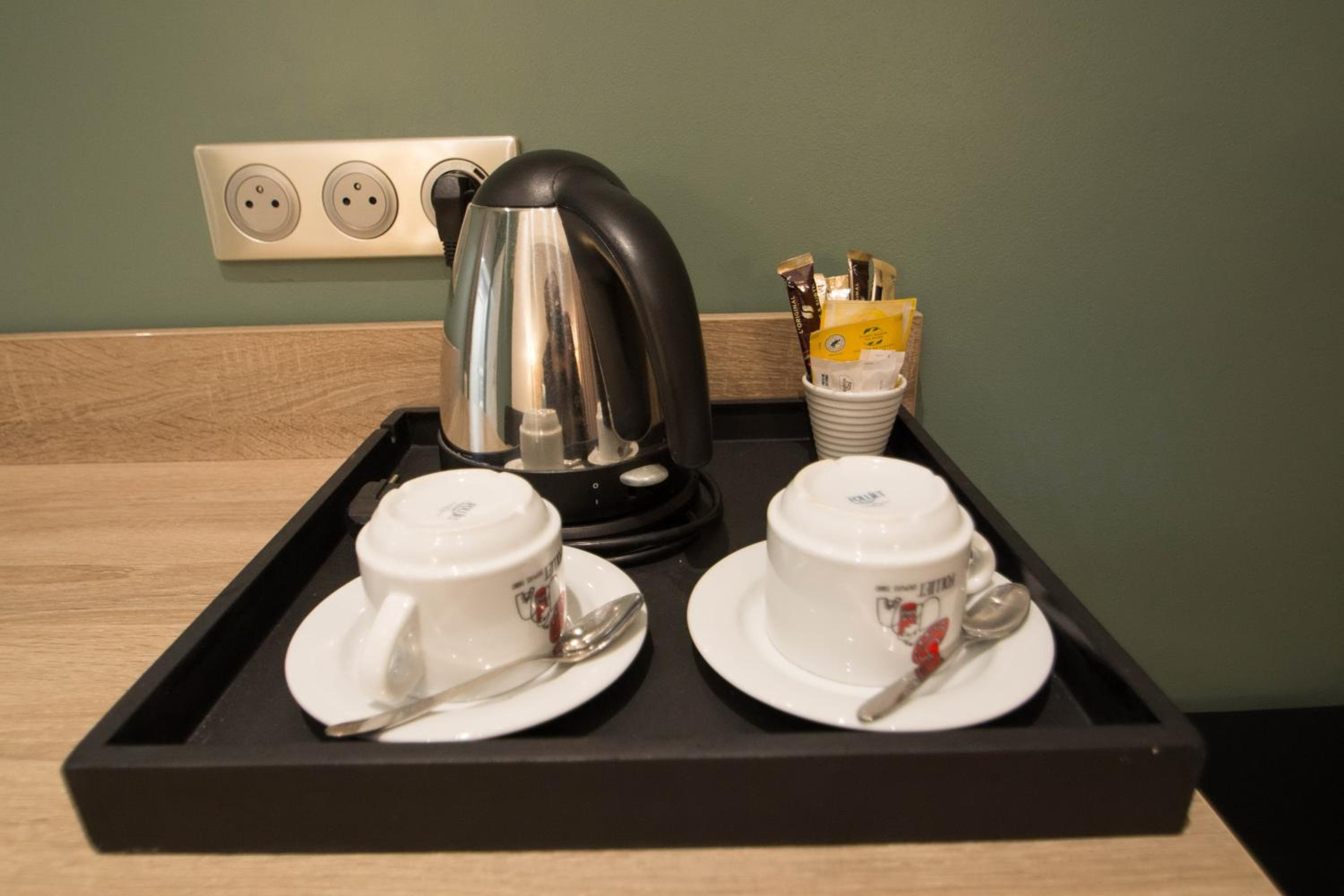 Double Room - Photo 6