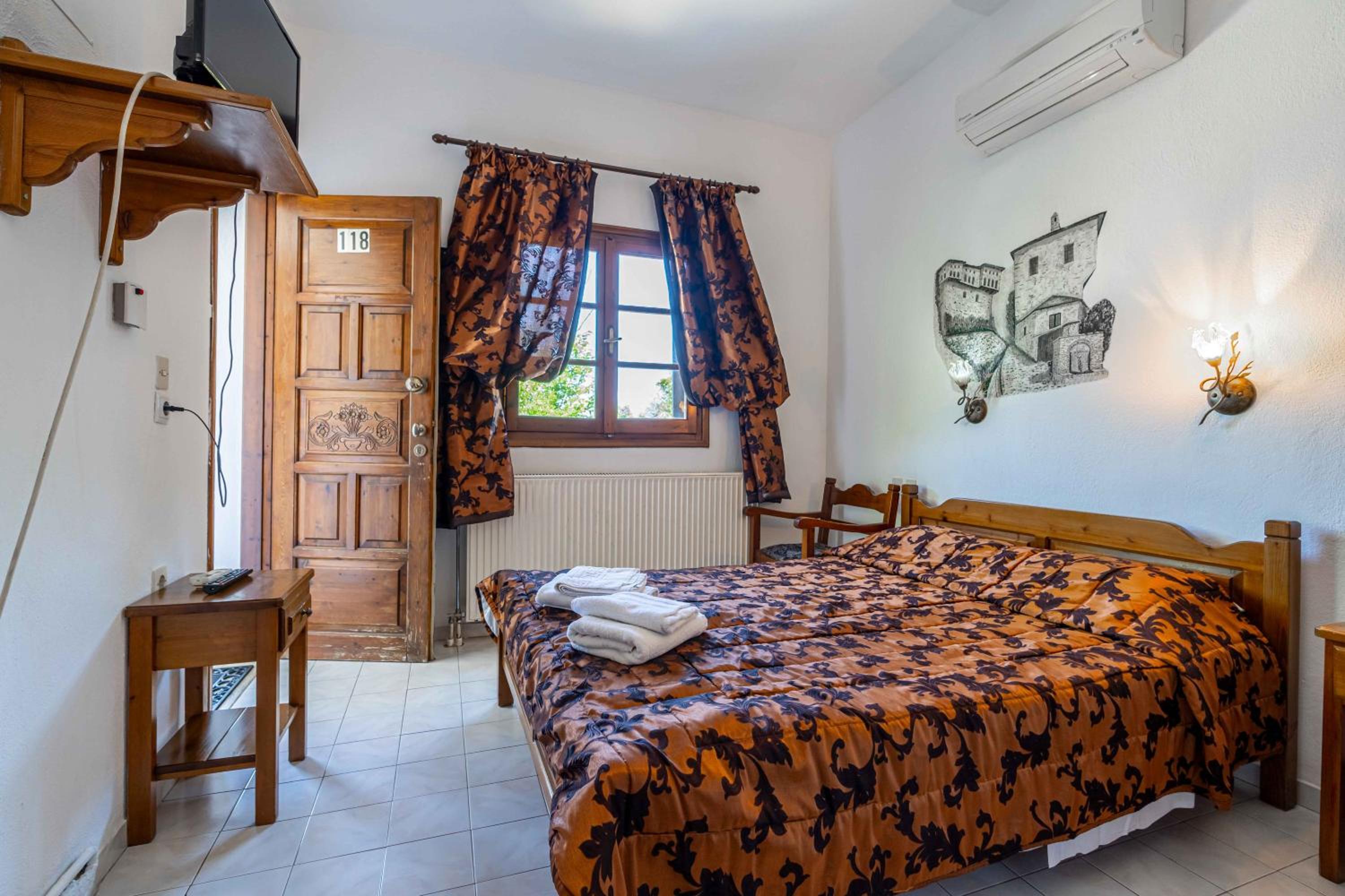 Small Double Room