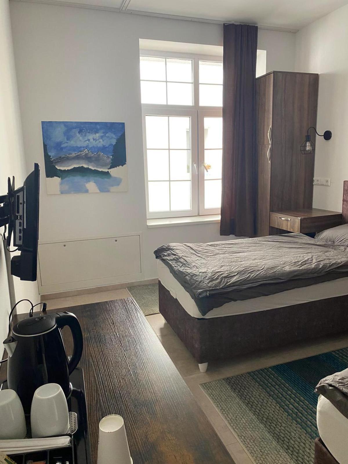 Double or Twin Room with Extra Bed photo 3