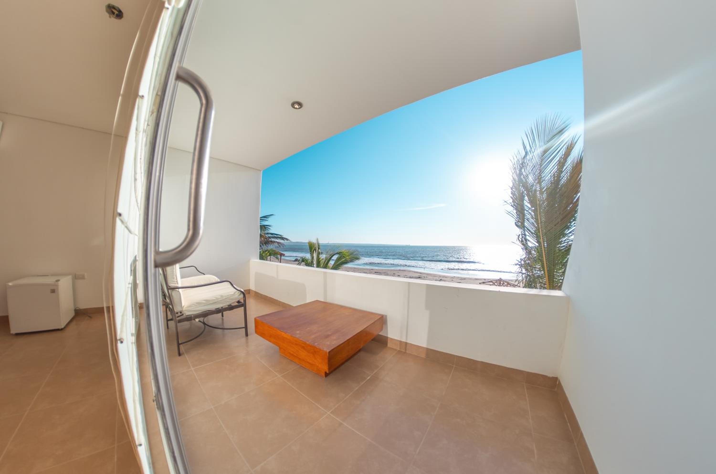 Quadruple Room with Sea View photo 3
