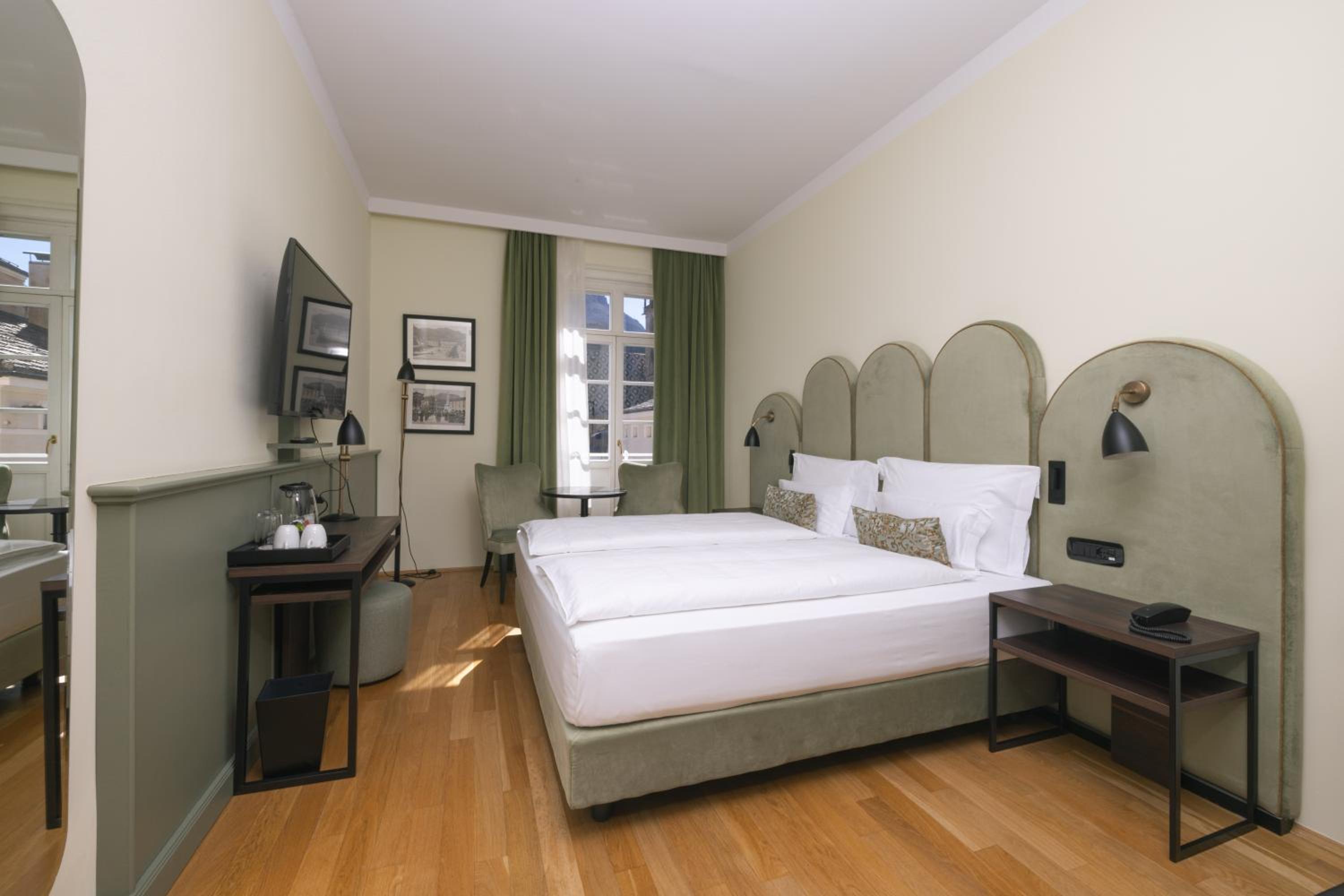 Deluxe Double or Twin Room - Photo 1