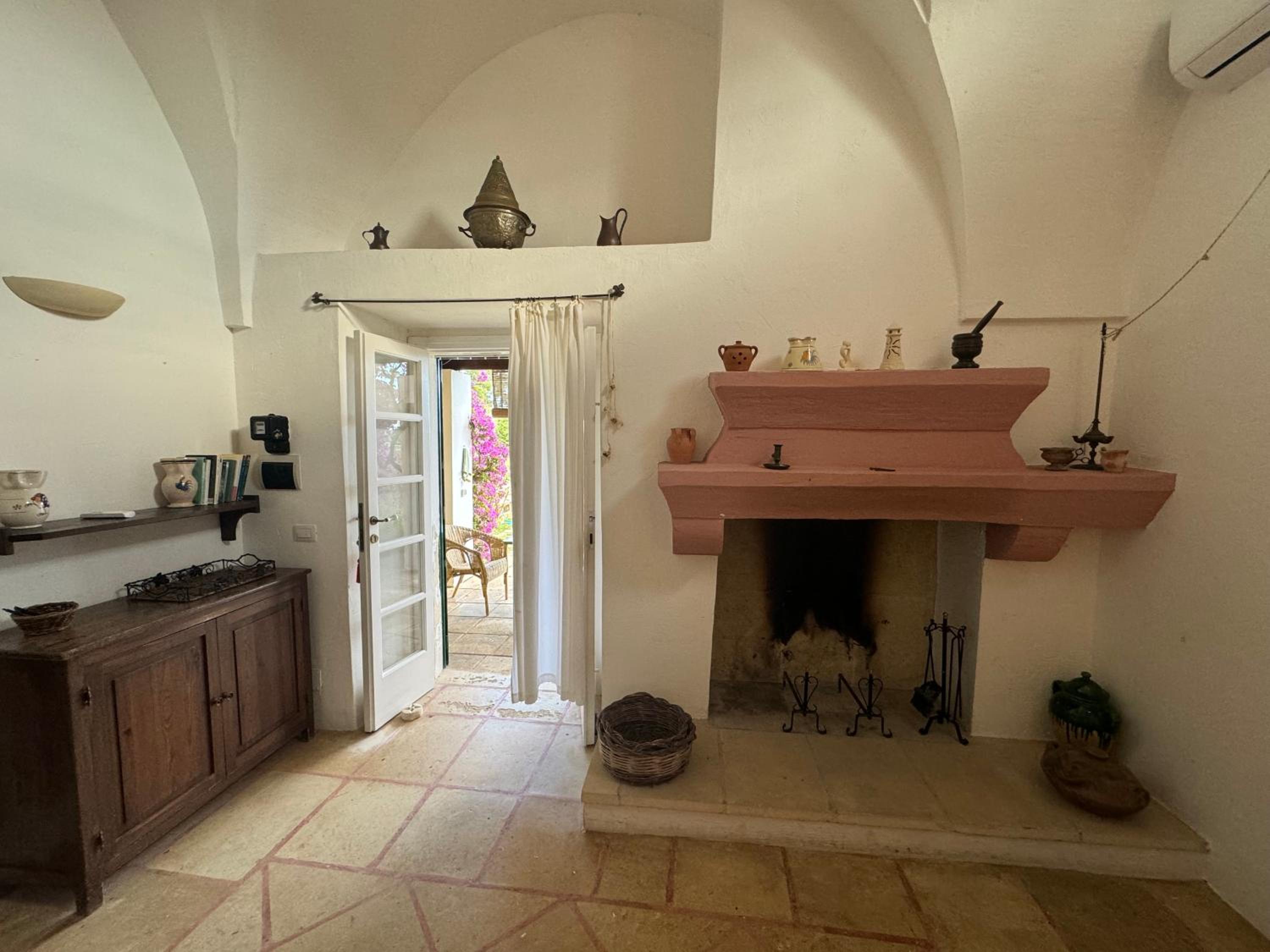 Maisonette photo 1