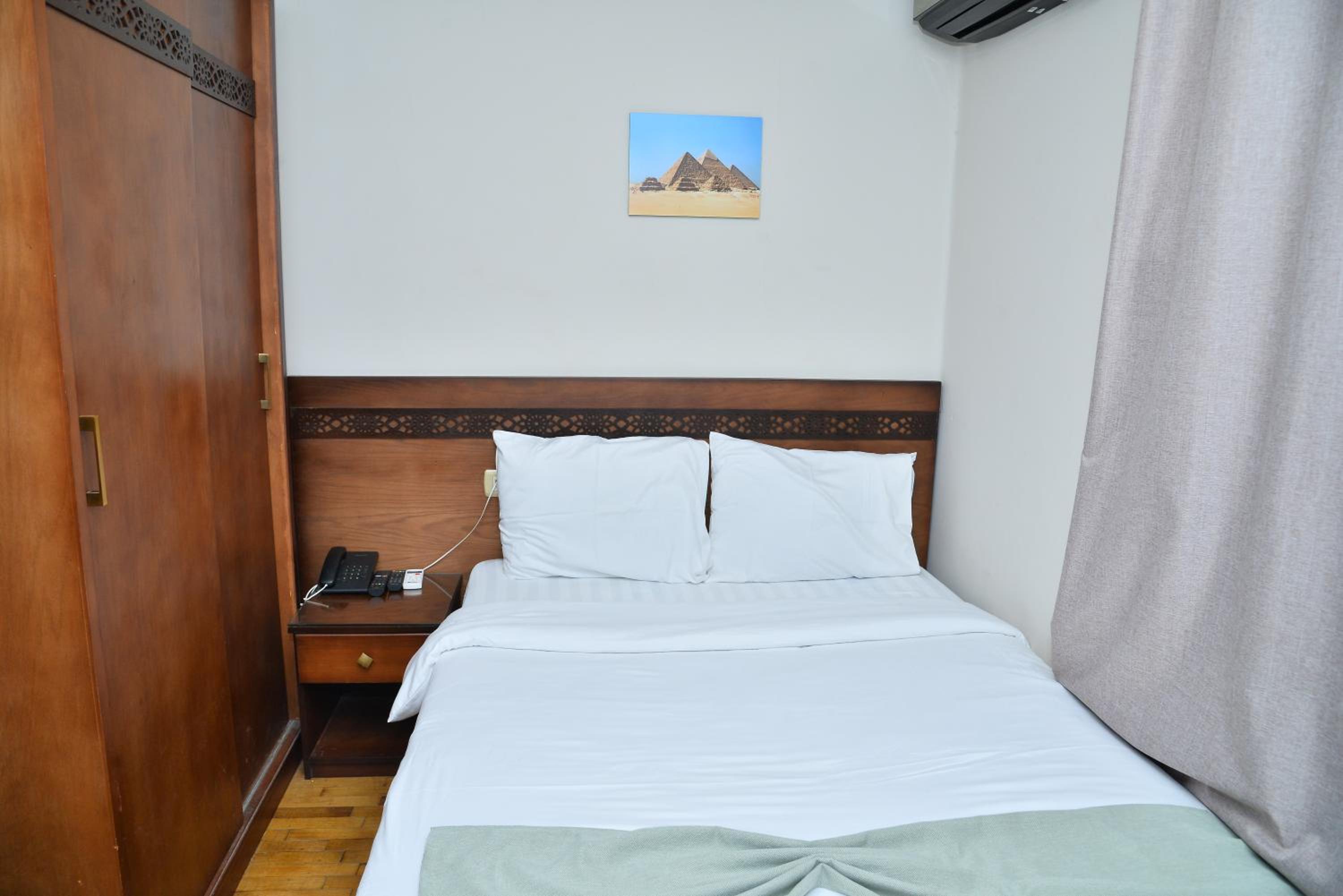 Single Room with Private Bathroom