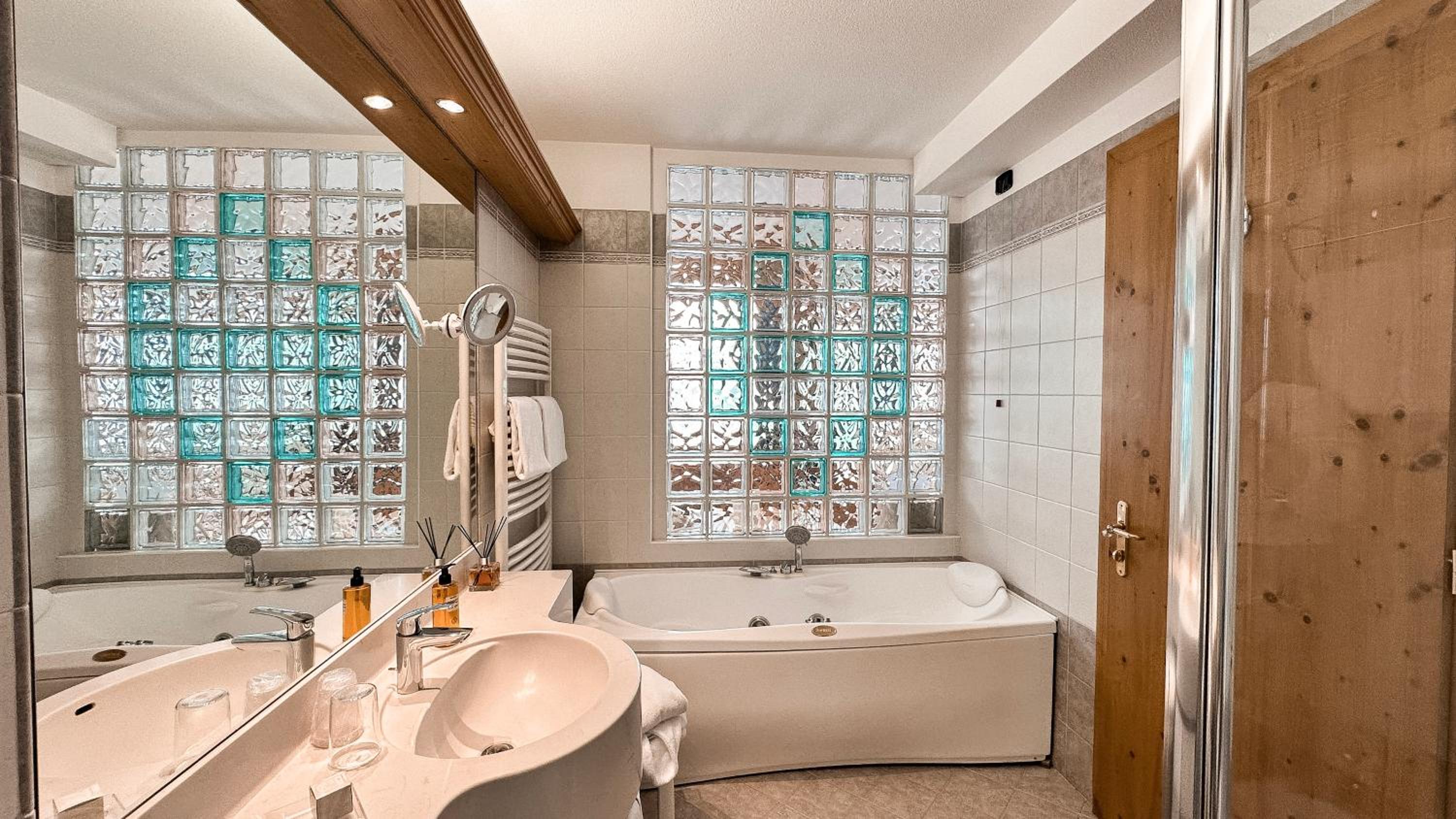 Suite with Terrace photo 3