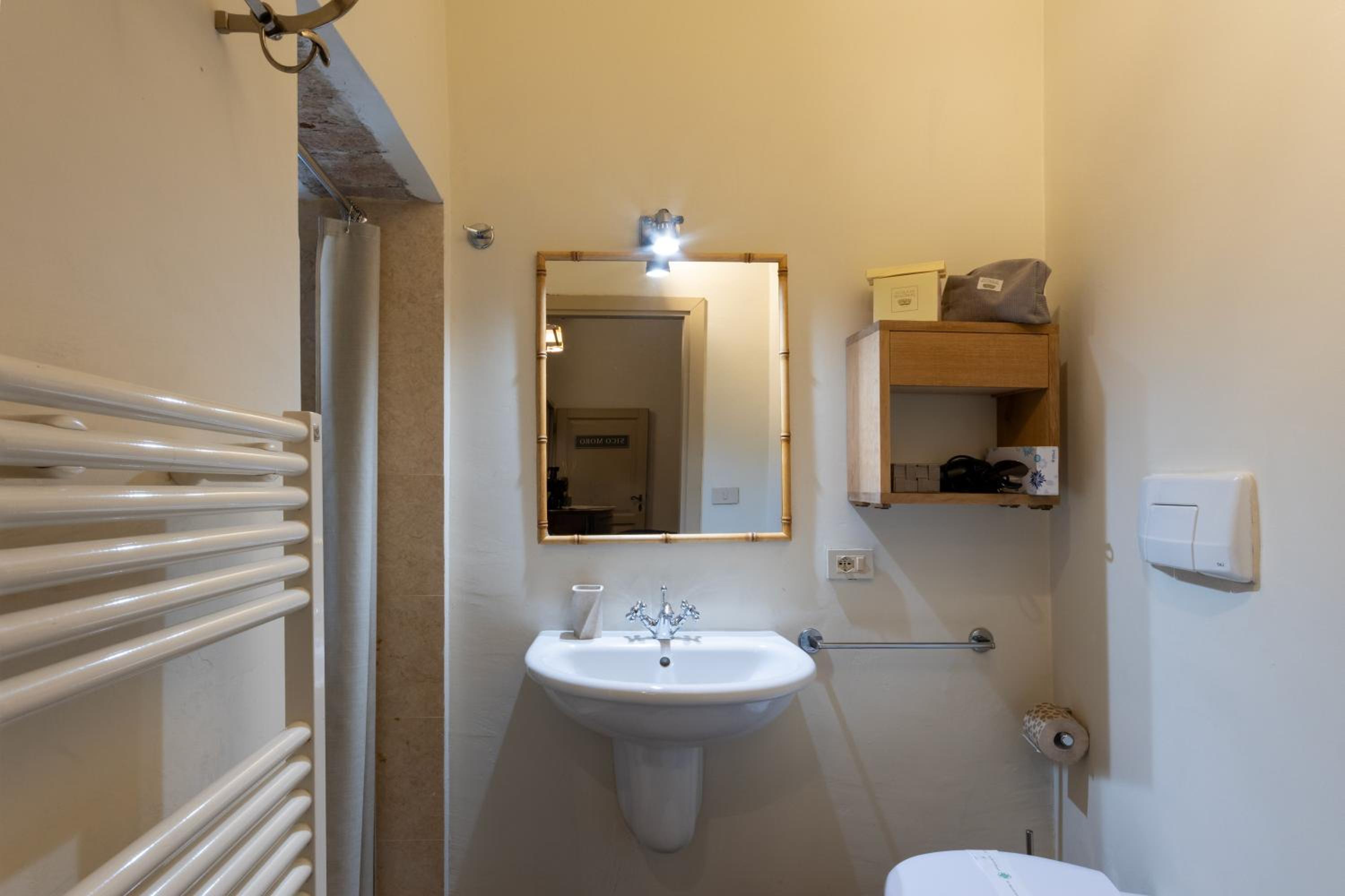 Superior Double Room - Photo 25