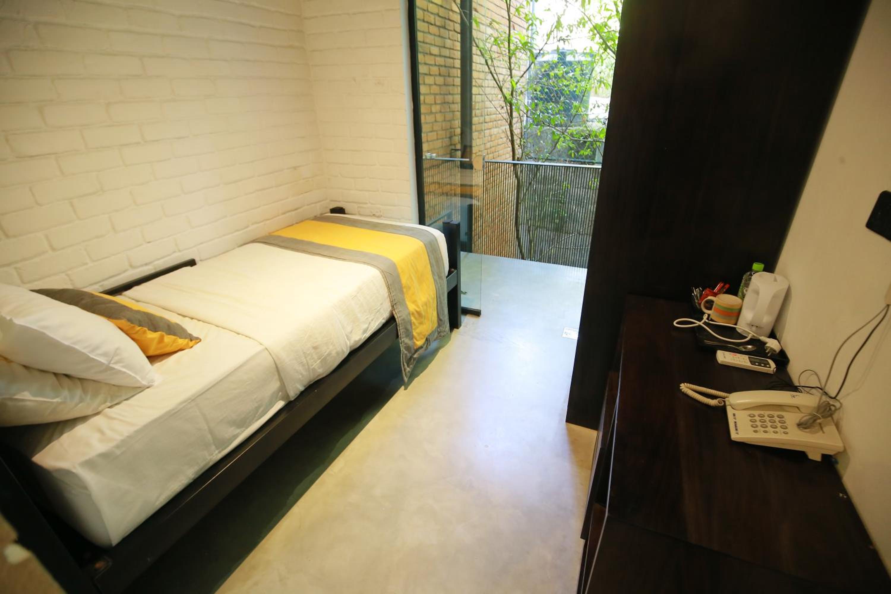 Economy Single Room