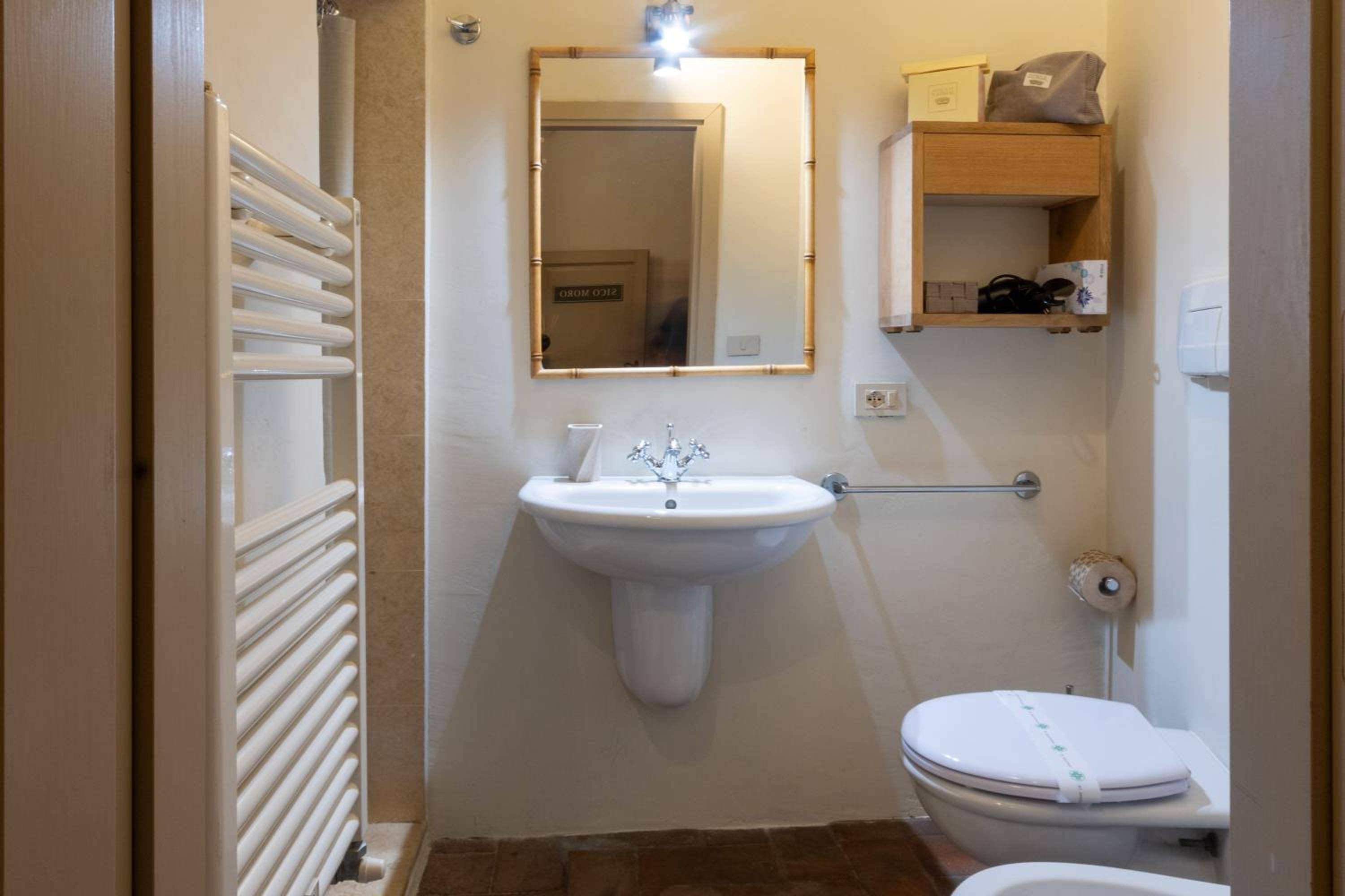 Superior Double Room - Photo 6