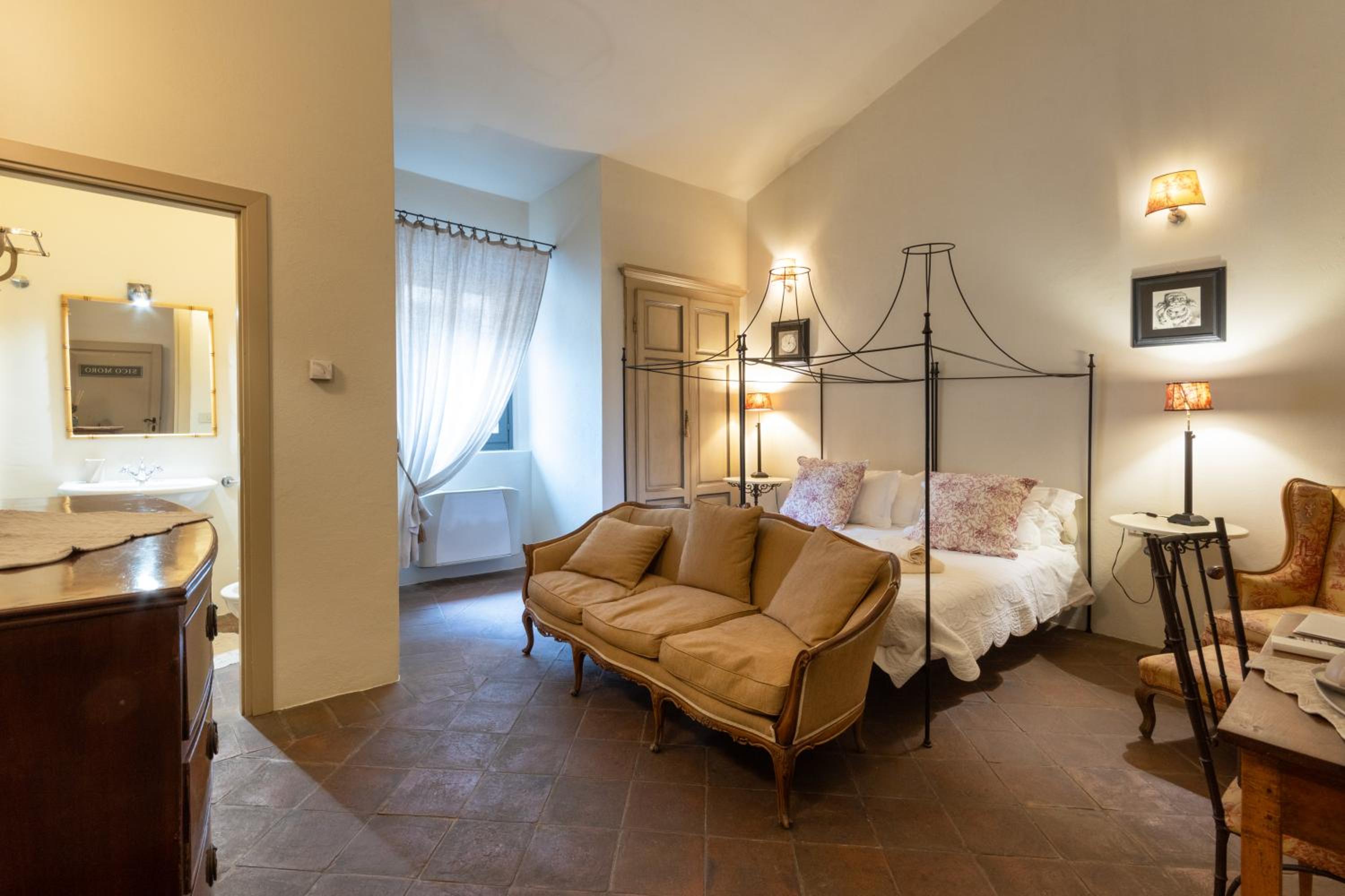 Superior Double Room - Photo 19