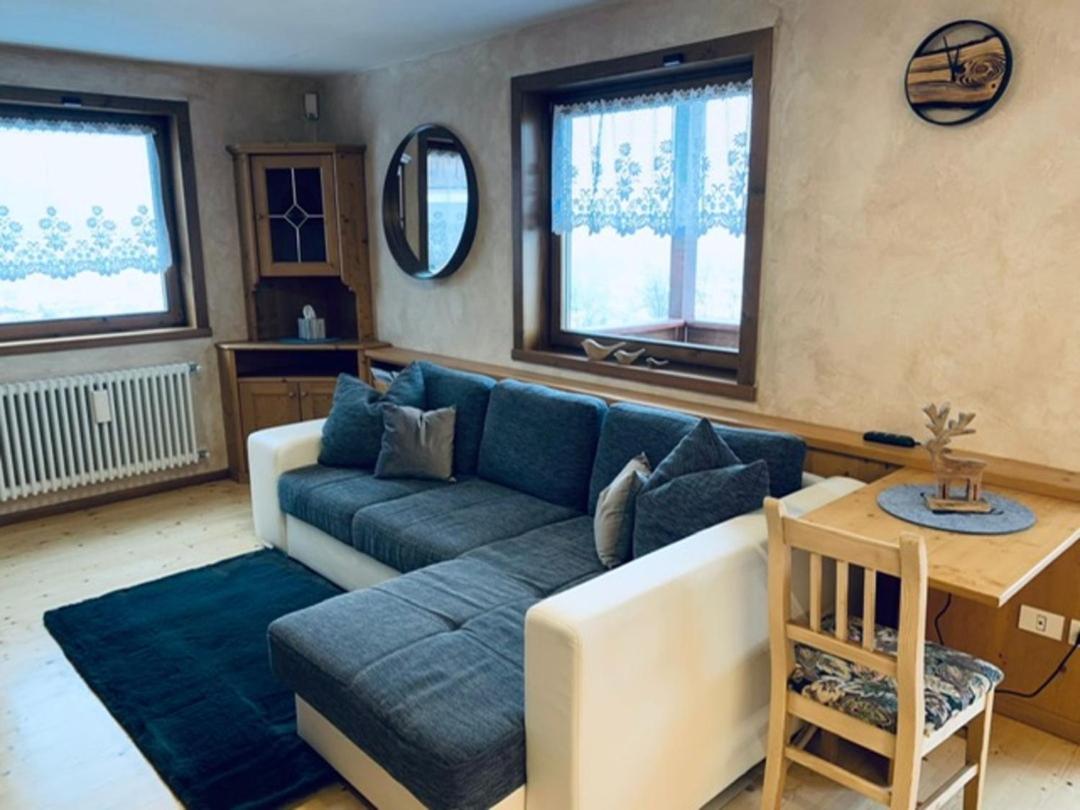 Two-Bedroom Deluxe Apartment with Garden View photo 3