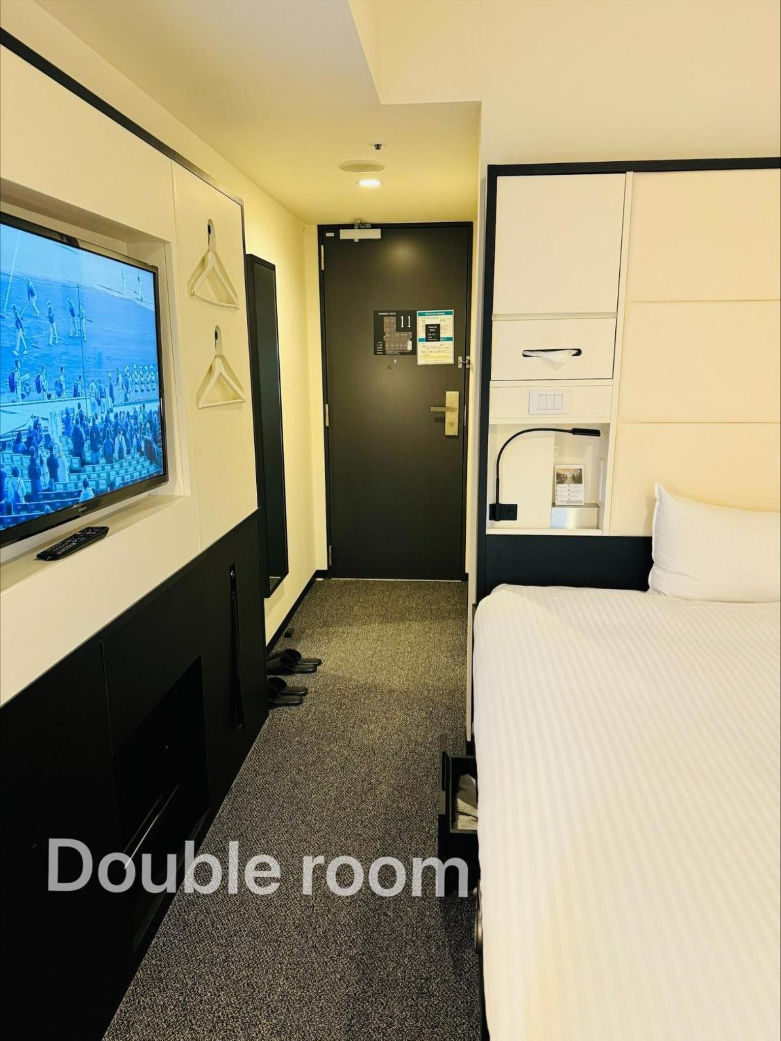 Deluxe Double Room - Non-Smoking photo 2