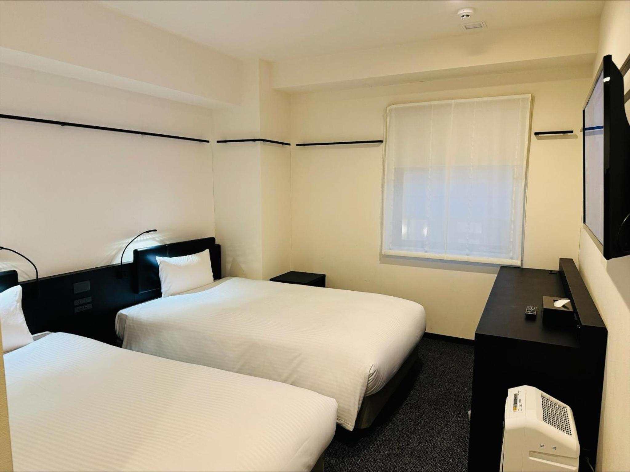 Deluxe Double Room - Non-Smoking photo 3
