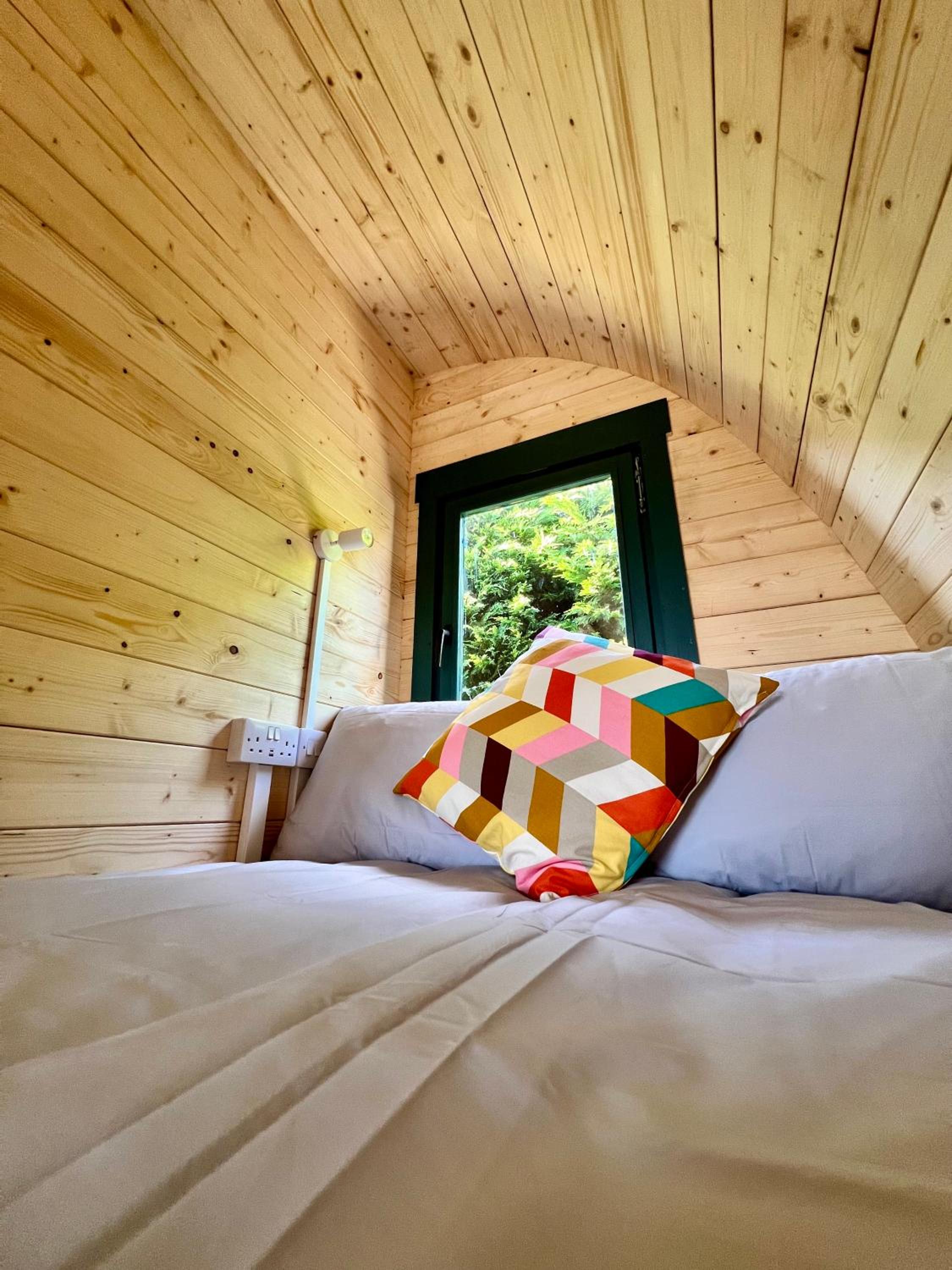 Studio Apartment with One Double Bed