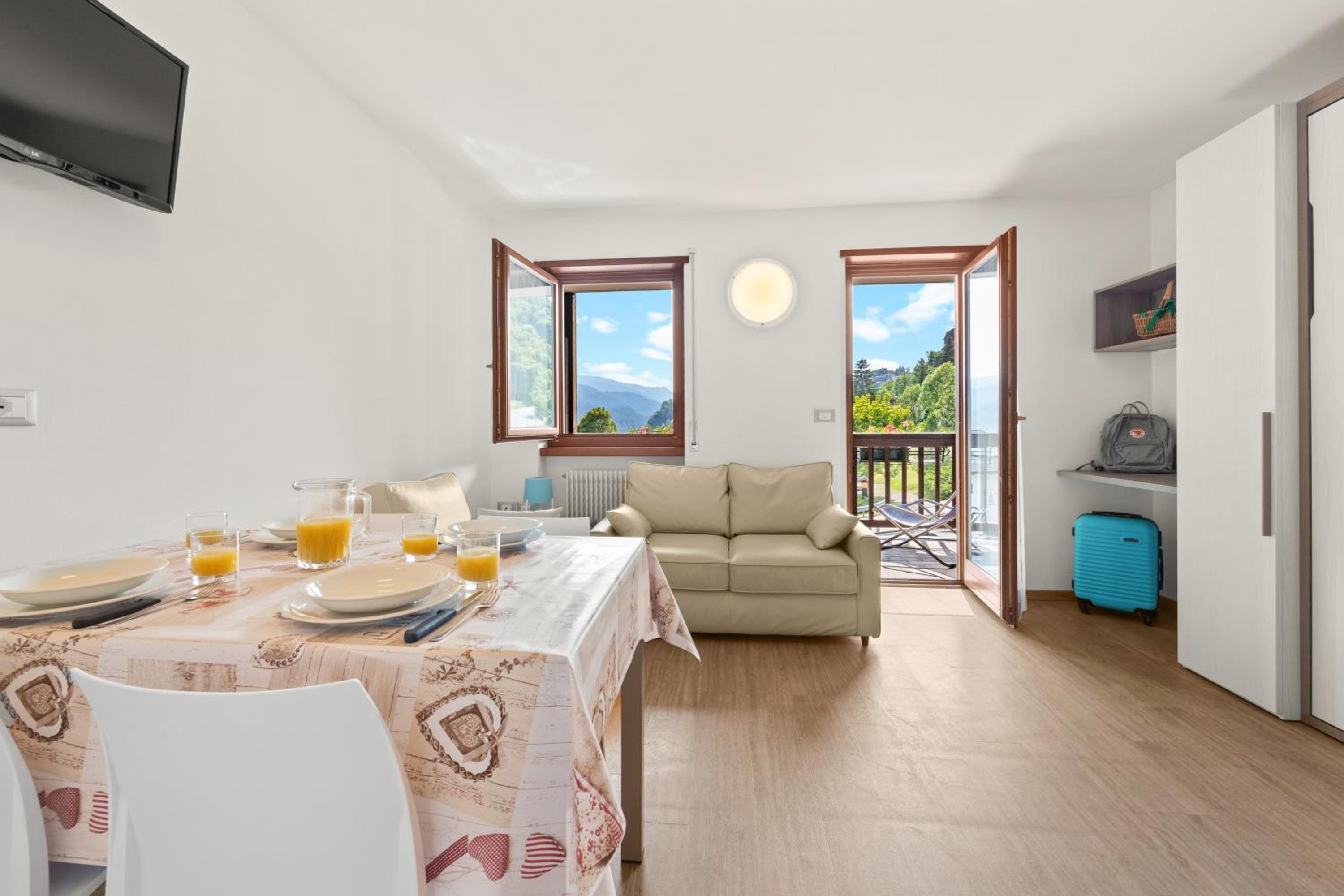 Superior Studio with Valley View (4 people) photo 2