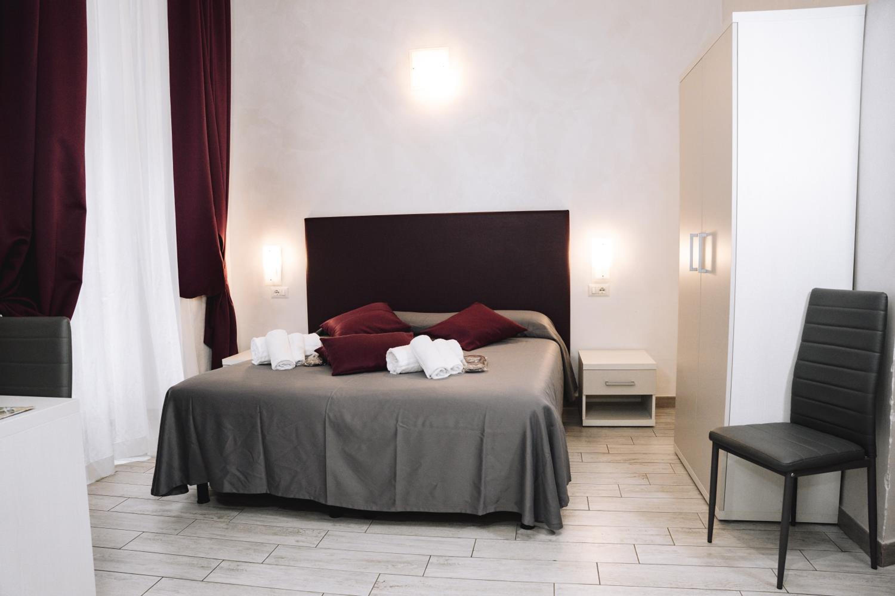 Deluxe Triple Room photo 2