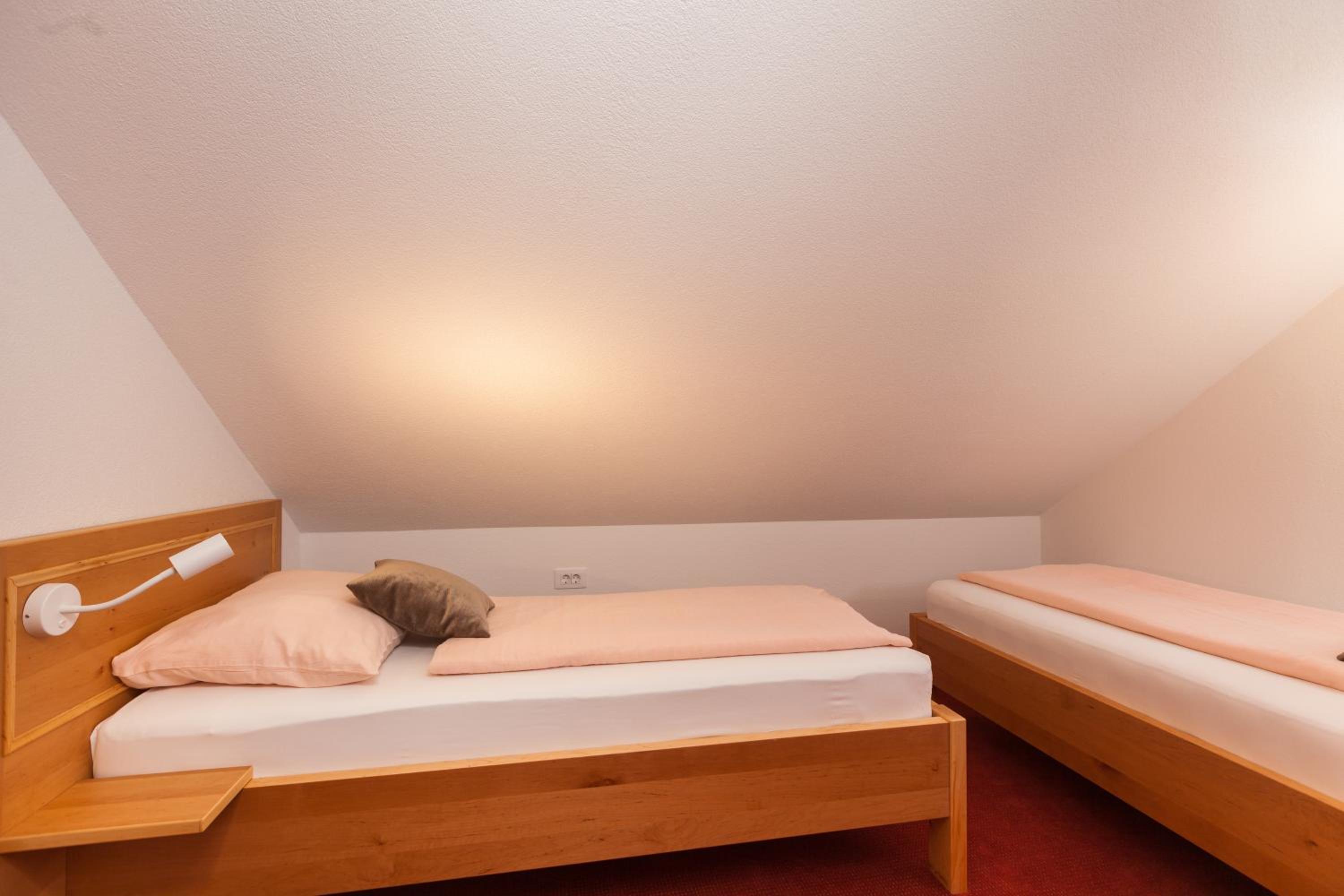 Quadruple Room with Balcony photo 2