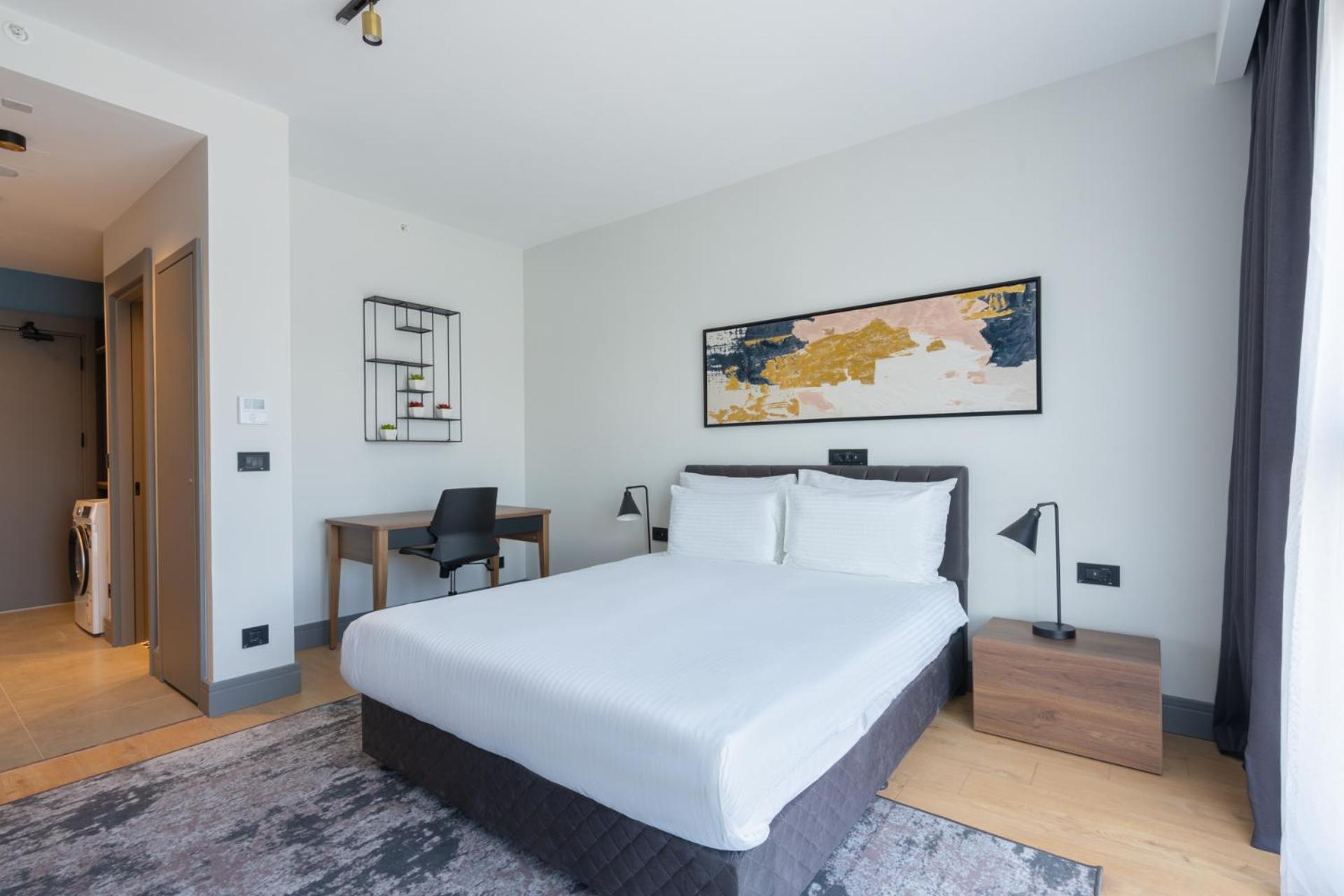 Studio Apartment photo 3