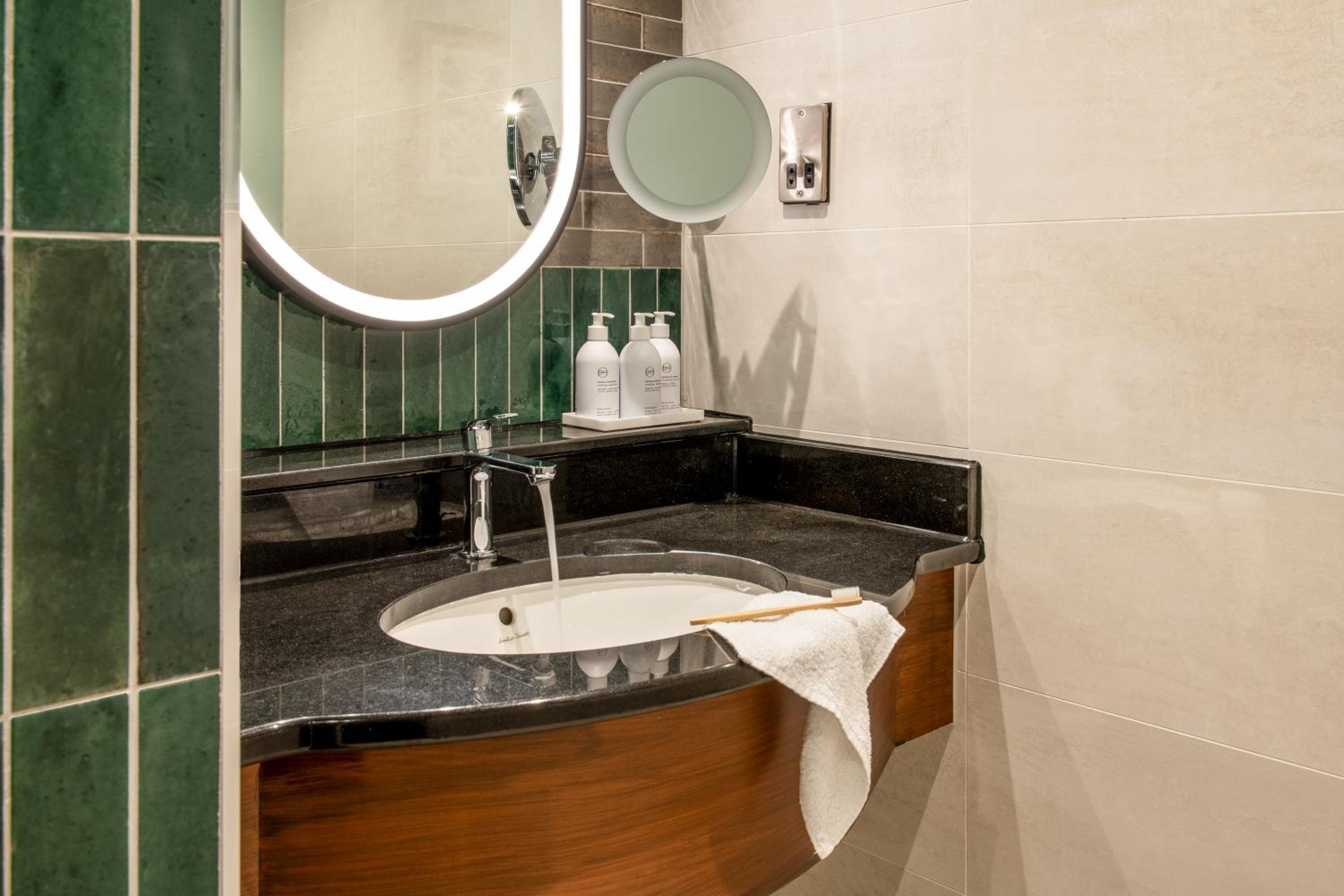Family Suite - Photo 4