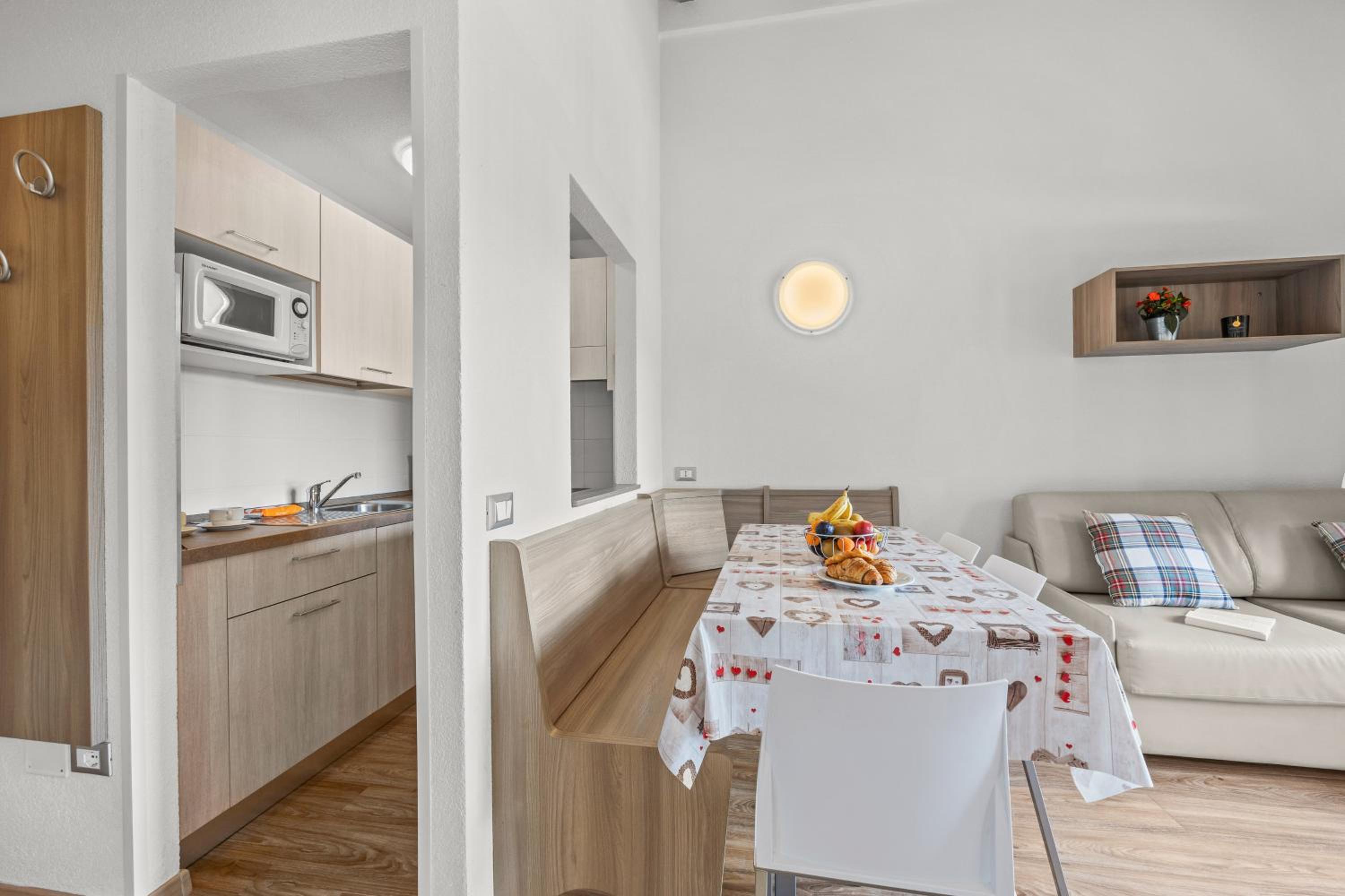 Superior Two-Bedroom Apartment with Valley View photo 3