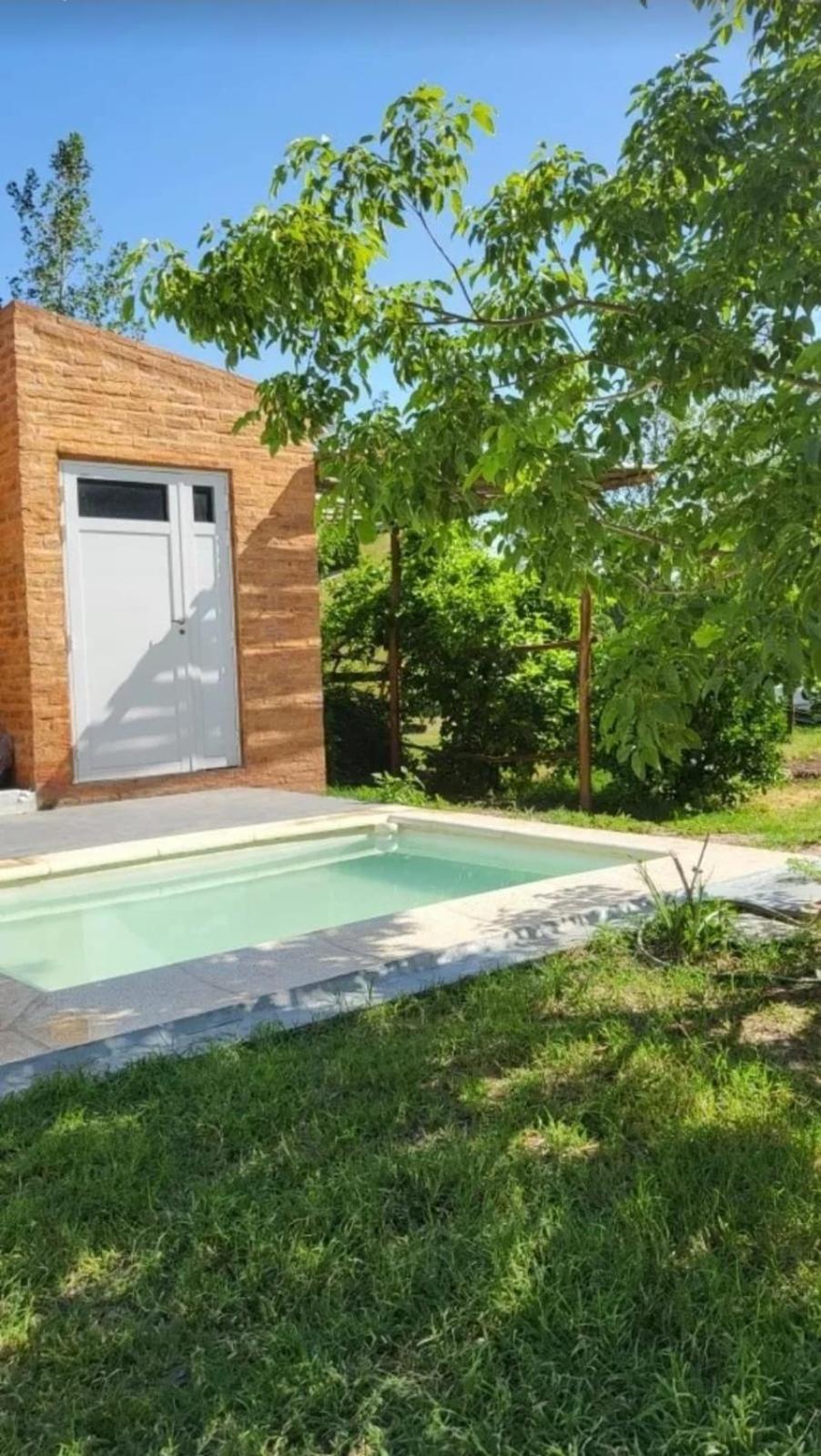 One-Bedroom House photo 2