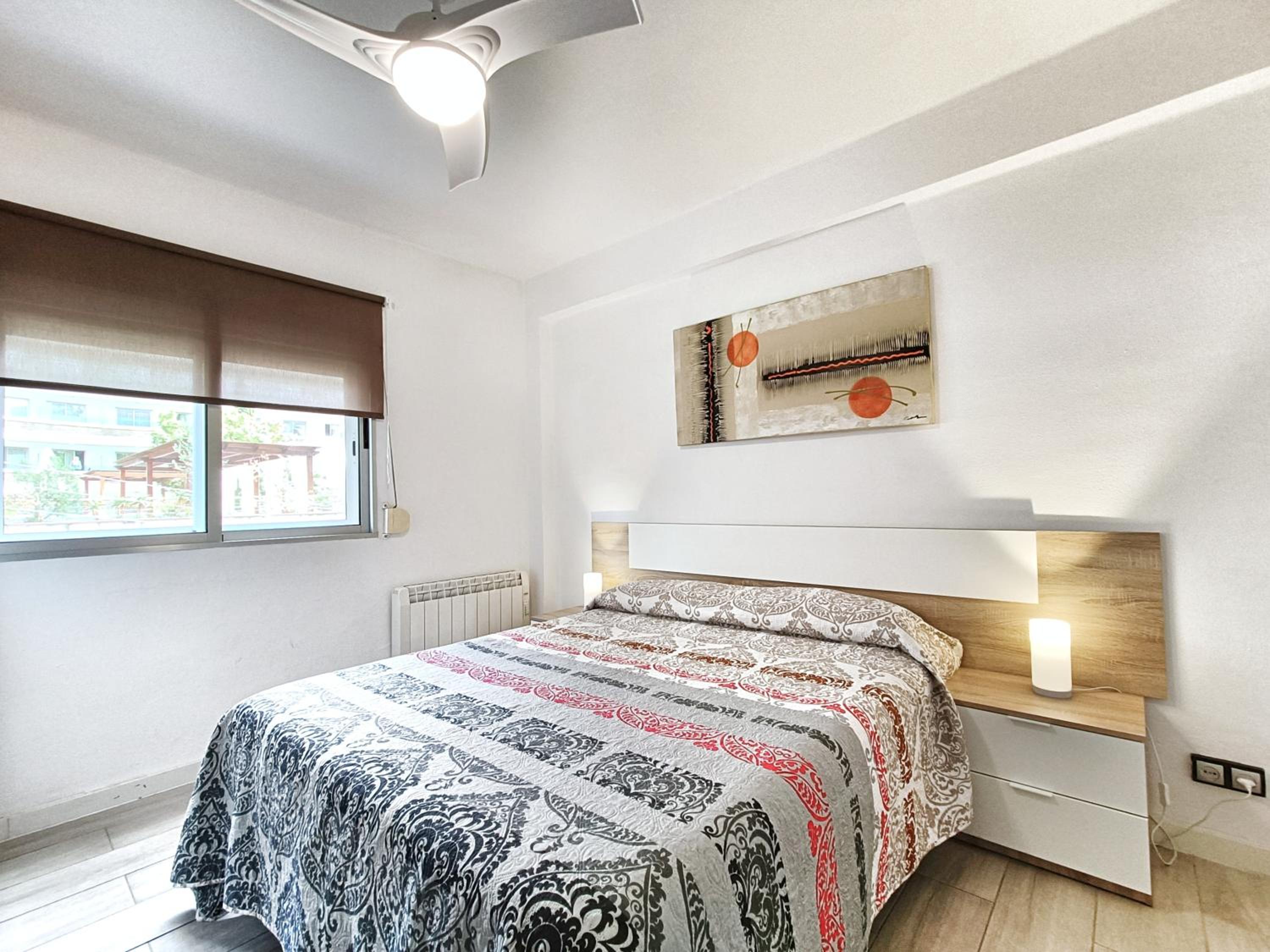 Apartment with Balcony - Photo 29