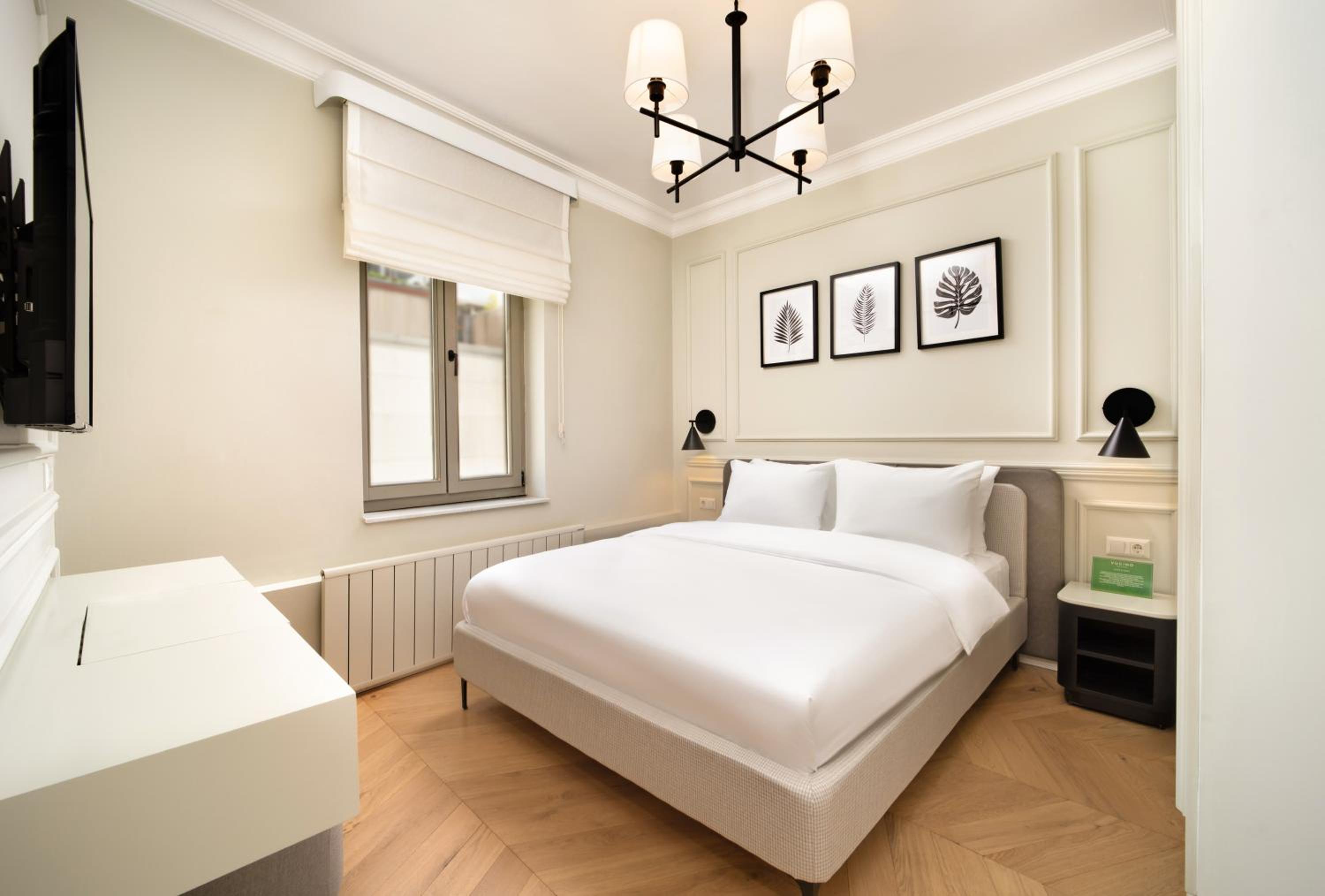 Suite with Balcony photo 1