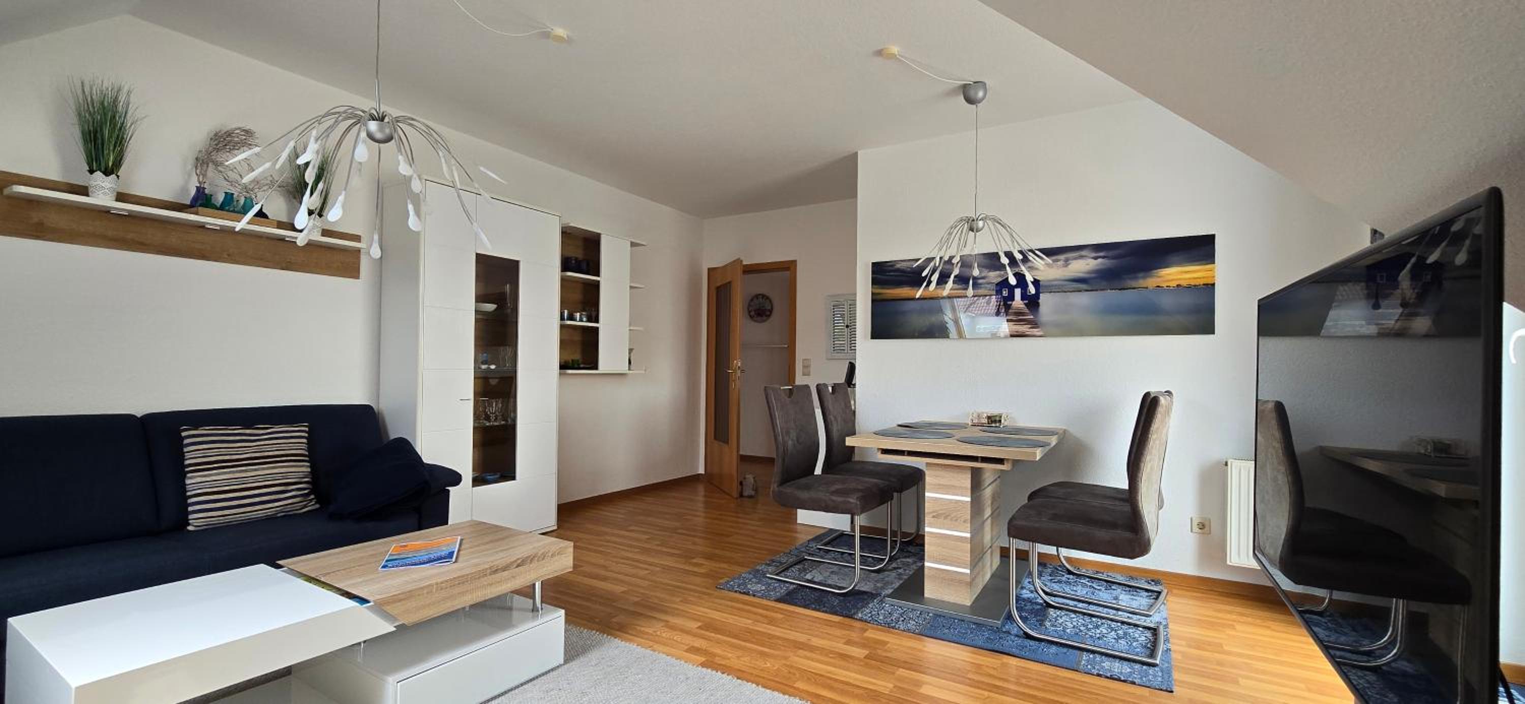 Apartment with Balcony photo 1