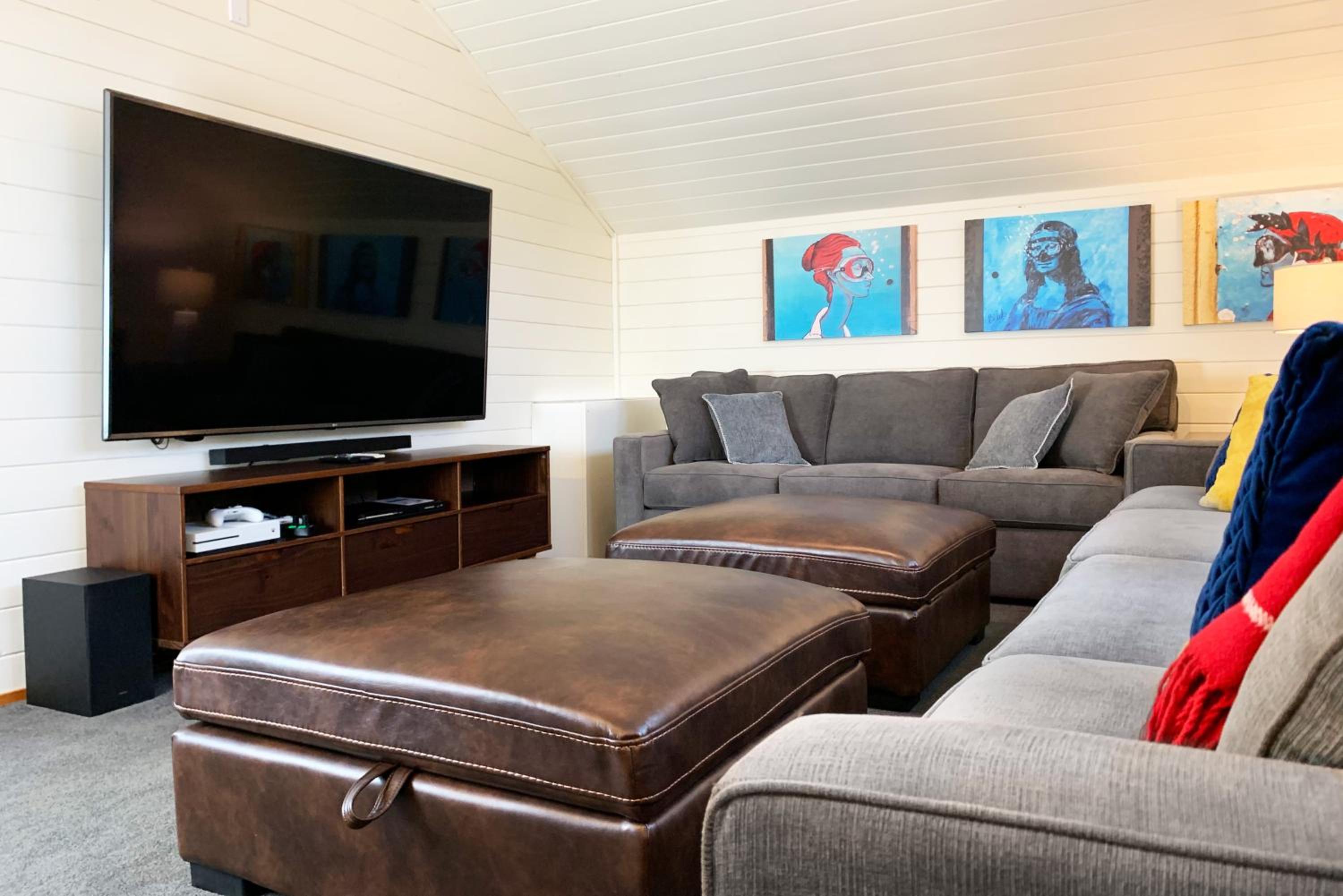 Seven-Bedroom House photo 1