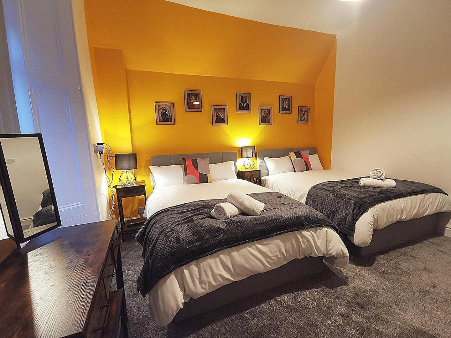 Four-Bedroom House photo 1