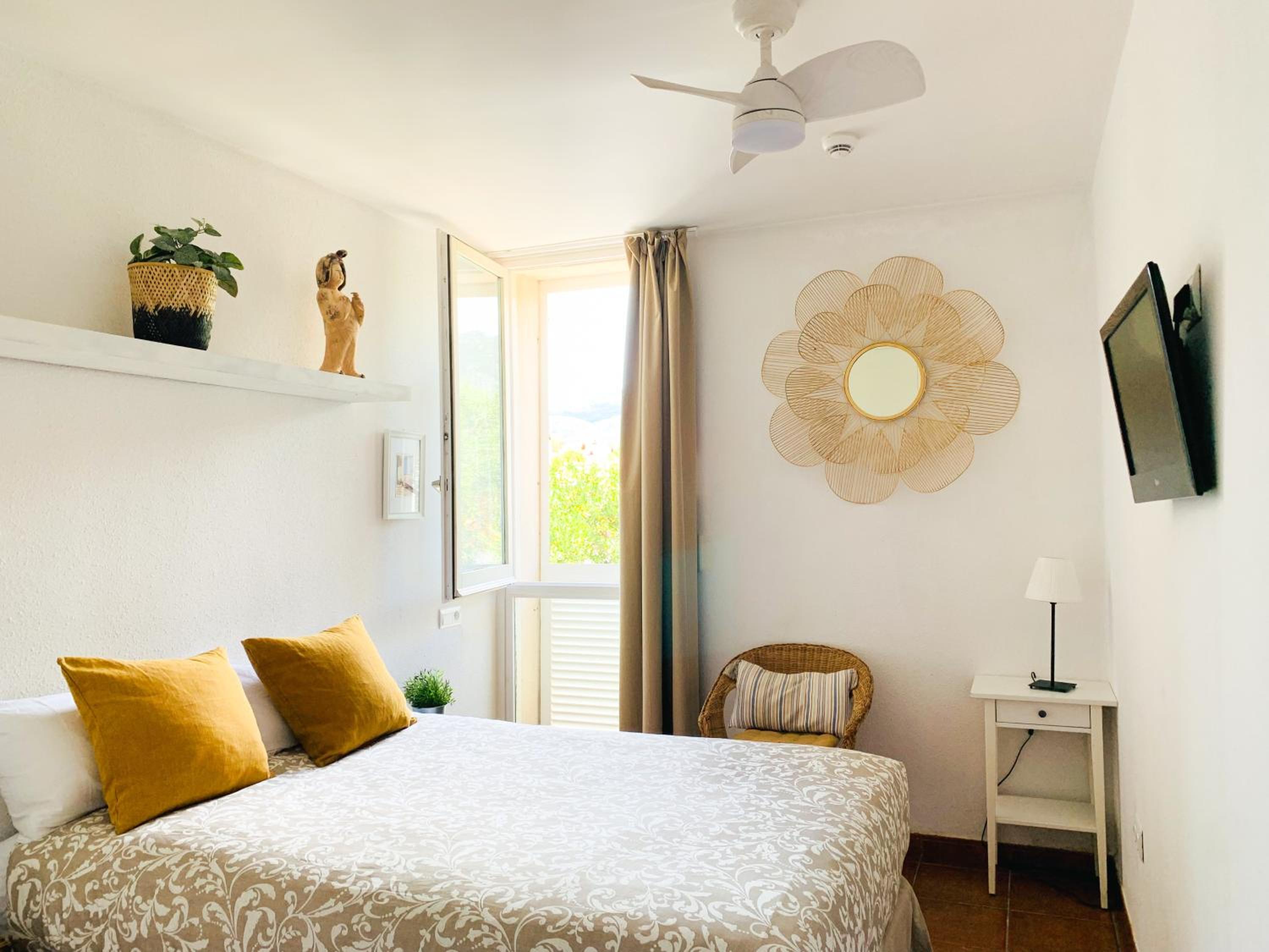 Double Room with Private Bathroom photo 2