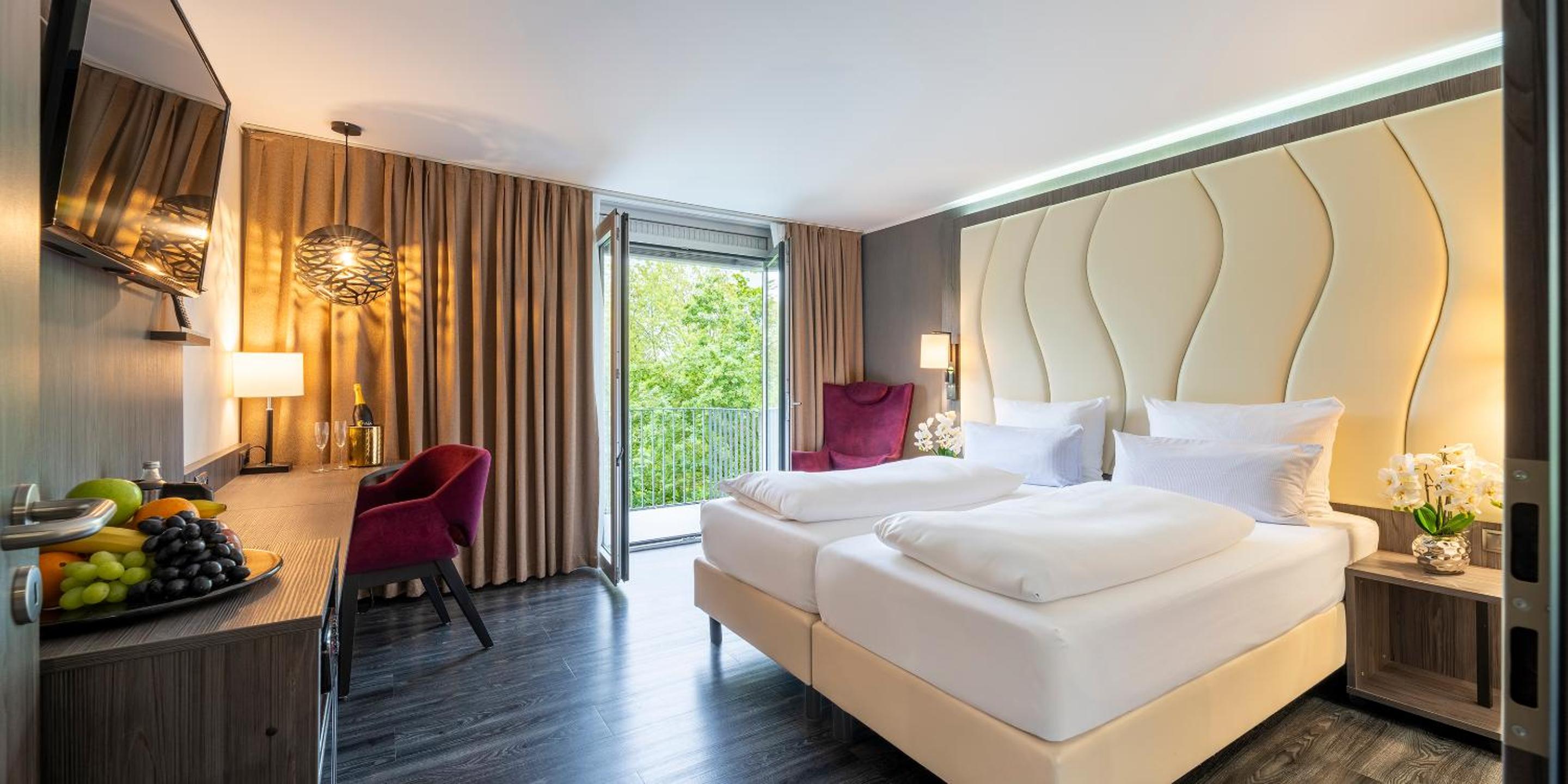 Comfort Double Room with Balcony - Photo 1