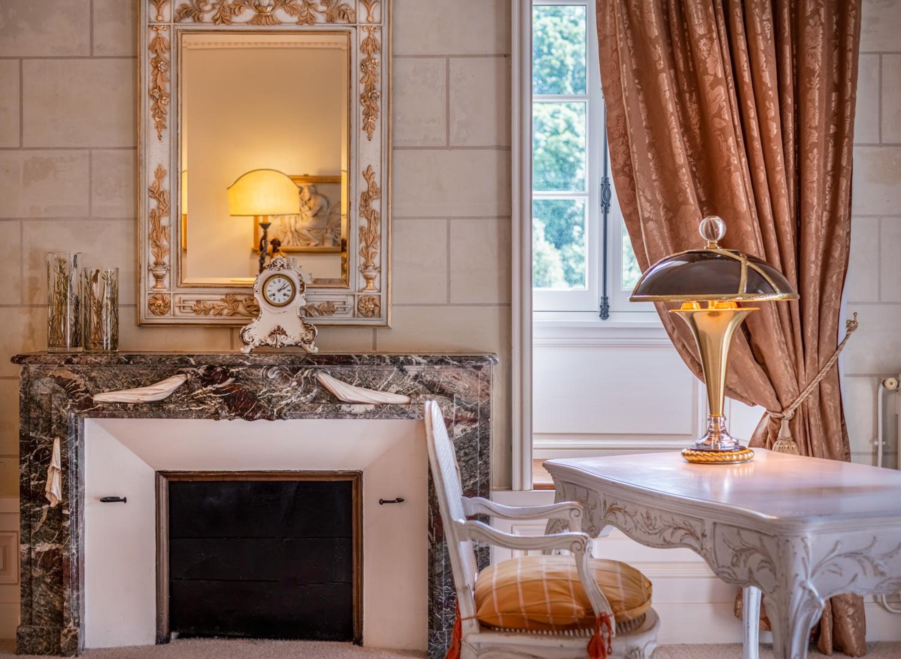 Deluxe Suite - Photo 3
