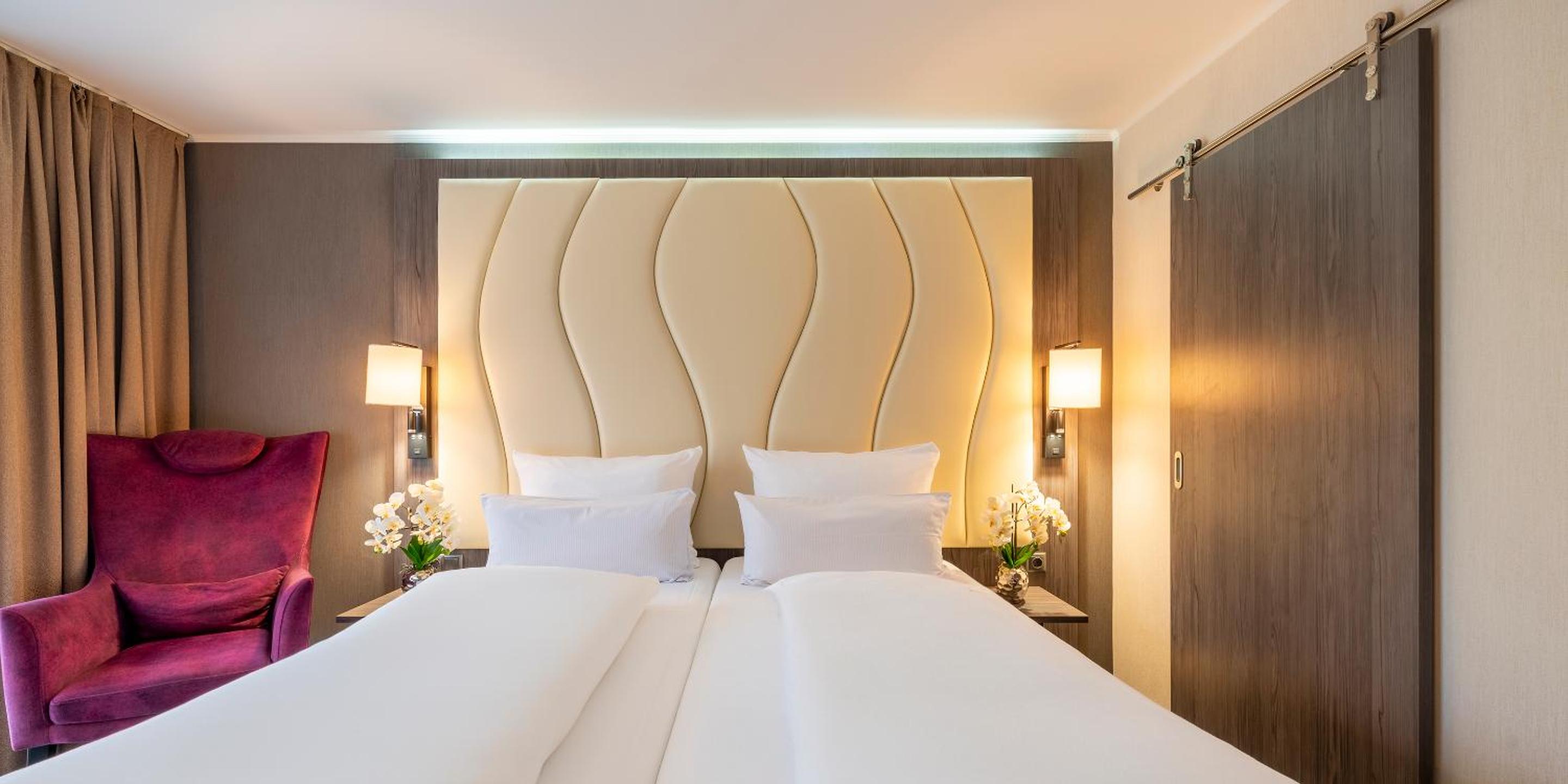 Standard Double Room - Photo 10