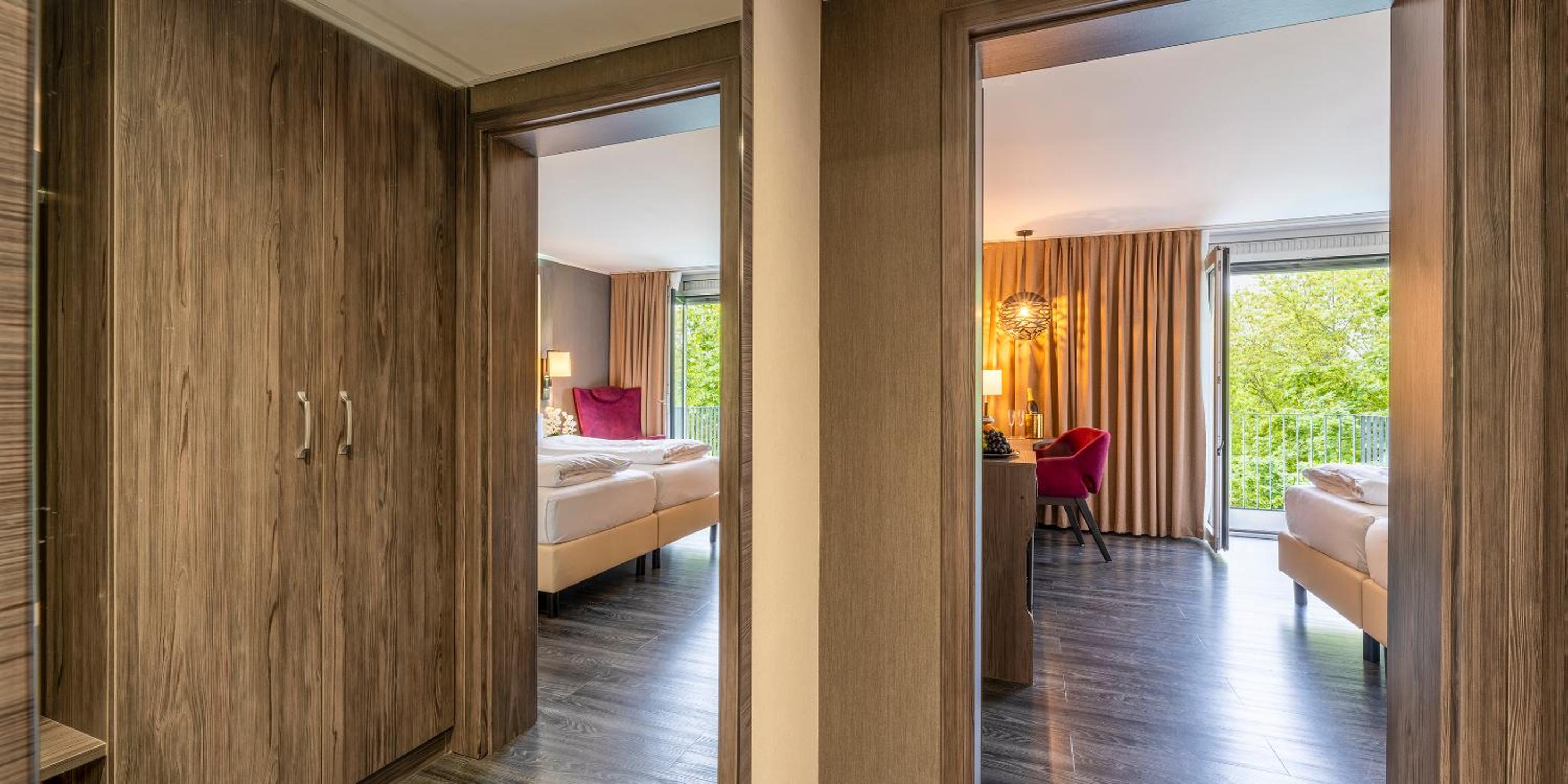Comfort Double Room with Balcony - Photo 12