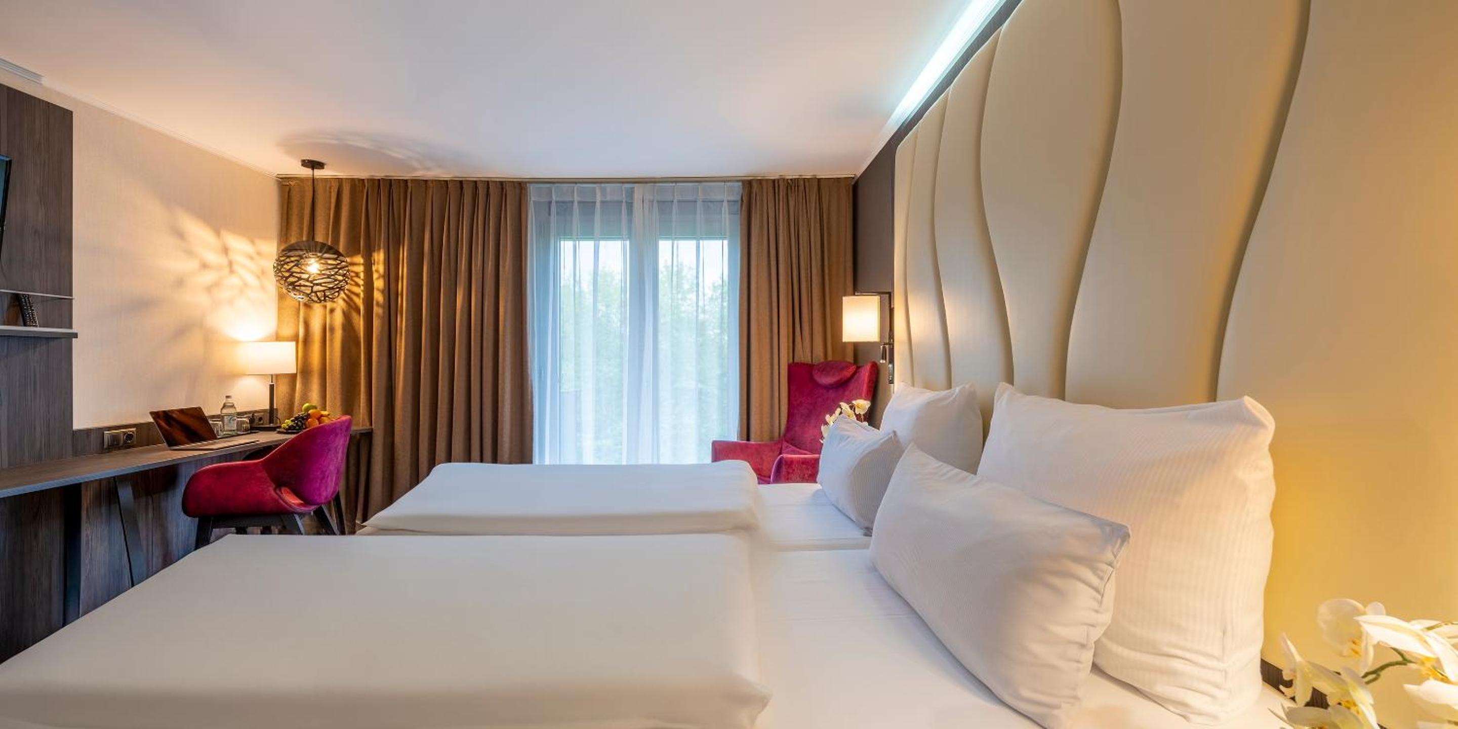Comfort Double Room with Balcony - Photo 10